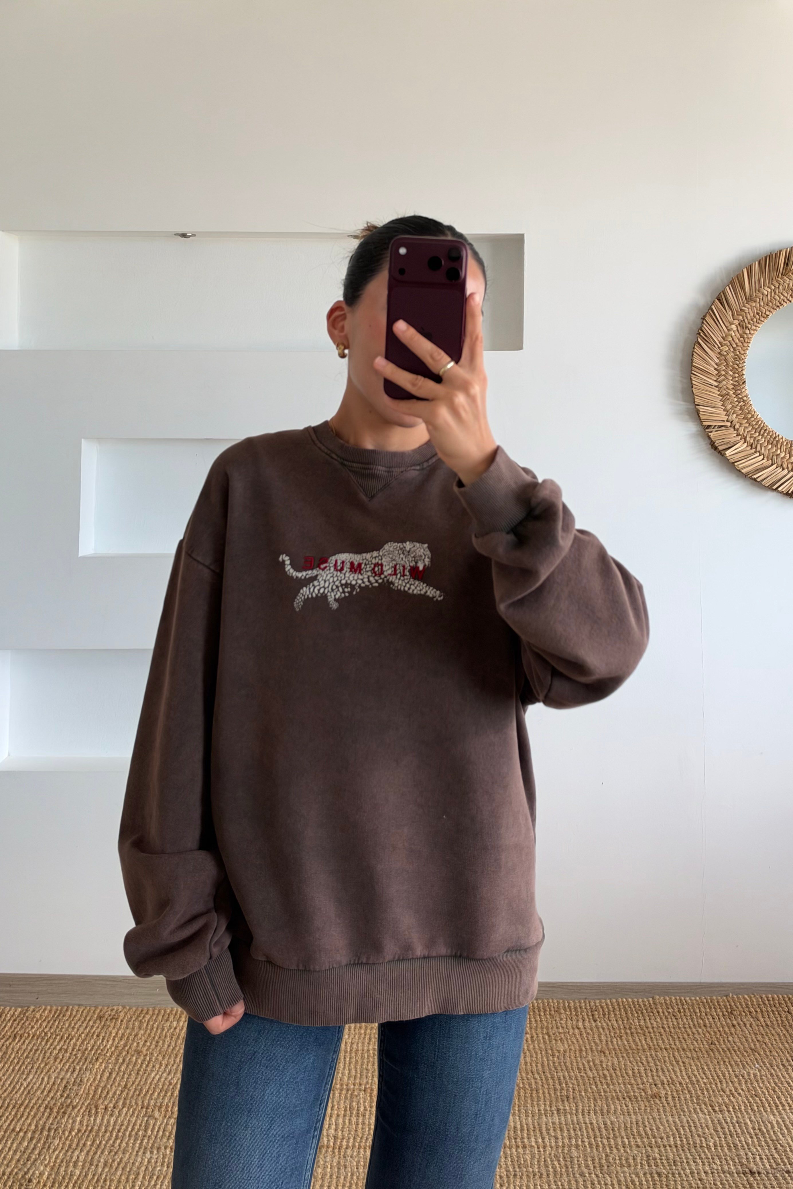 Kahverengi Leopar Desenli Oversize Batik Sweatshirt uygun fiyatlarda www.butikhola.com adresinde