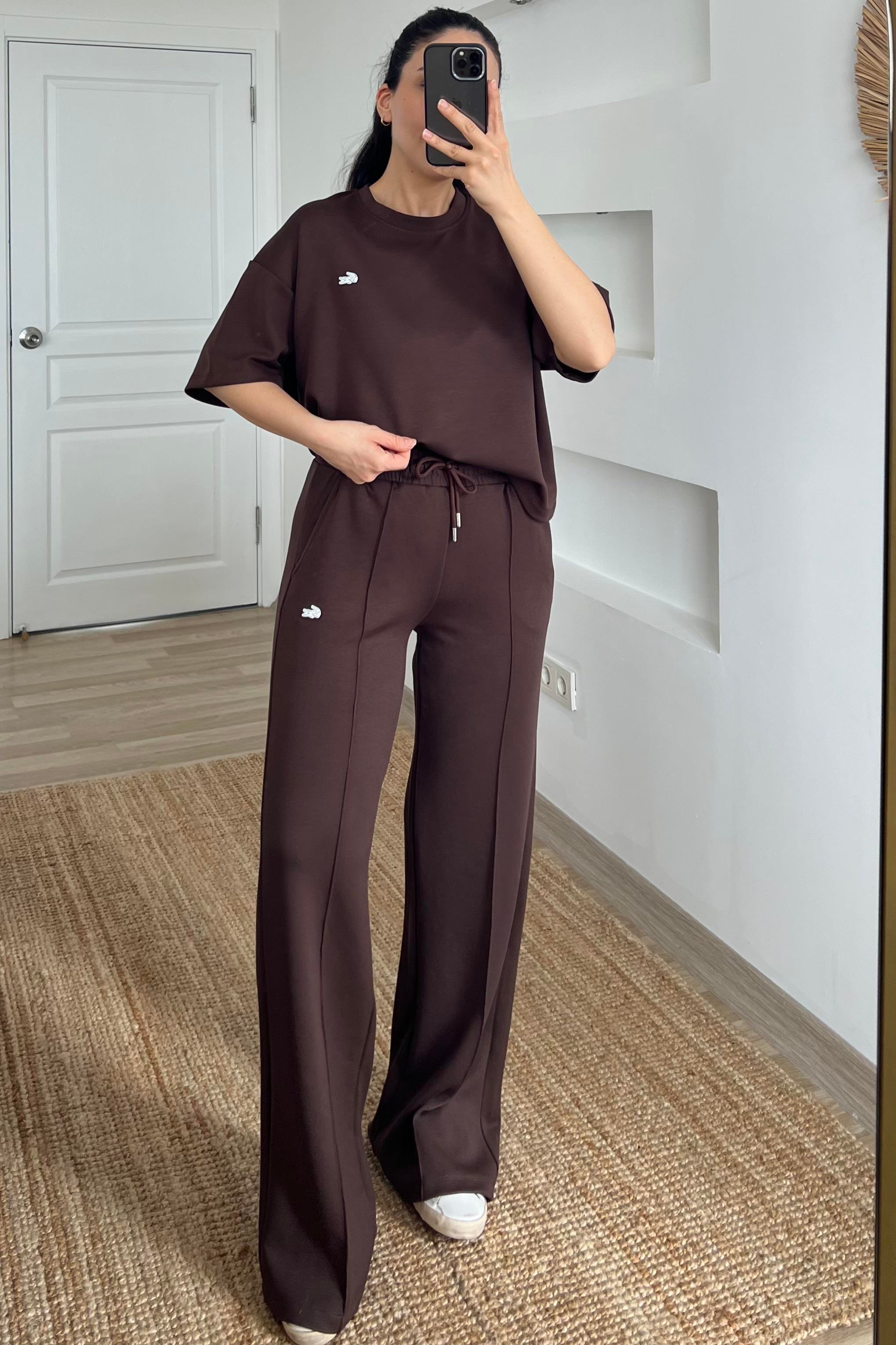 Kahverengi Modal Eşofman Takım uygun fiyatlarda www.butikhola.com adresinde