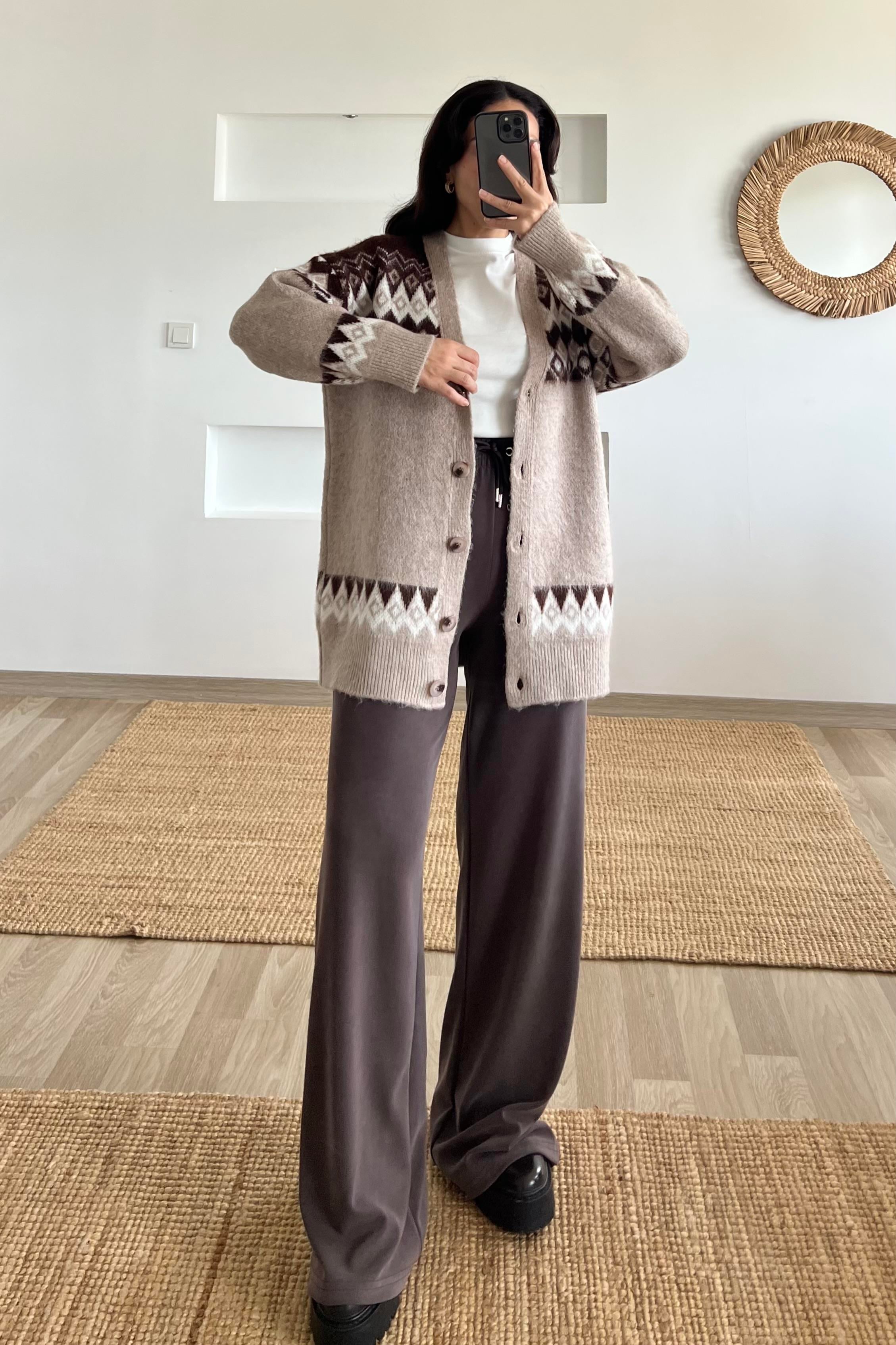 Kahverengi Oys Rahat Modal Pantolon uygun fiyatlarda www.butikhola.com adresinde