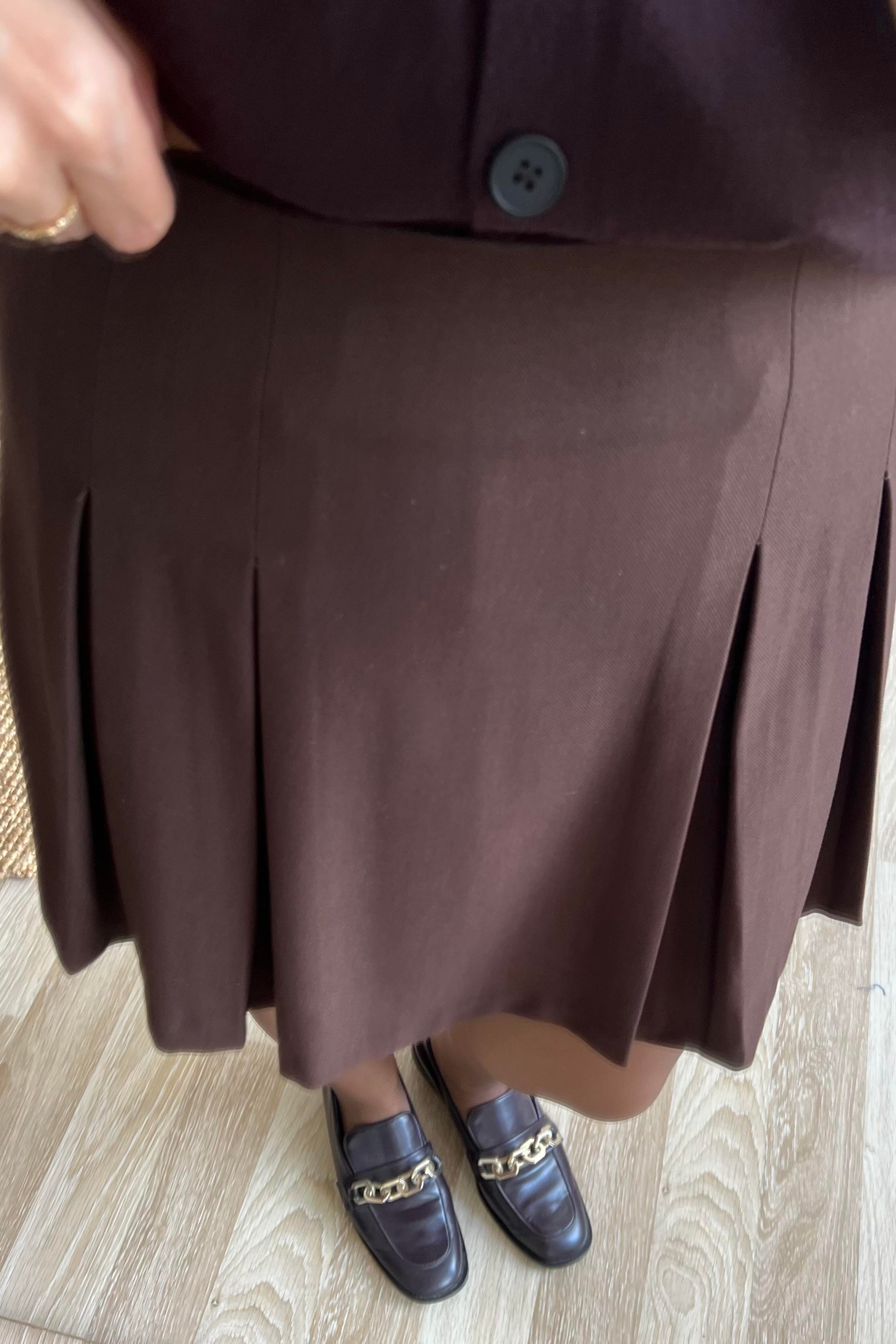 Kahverengi Pileli Premium Etek  uygun fiyatlarda www.butikhola.com adresinde