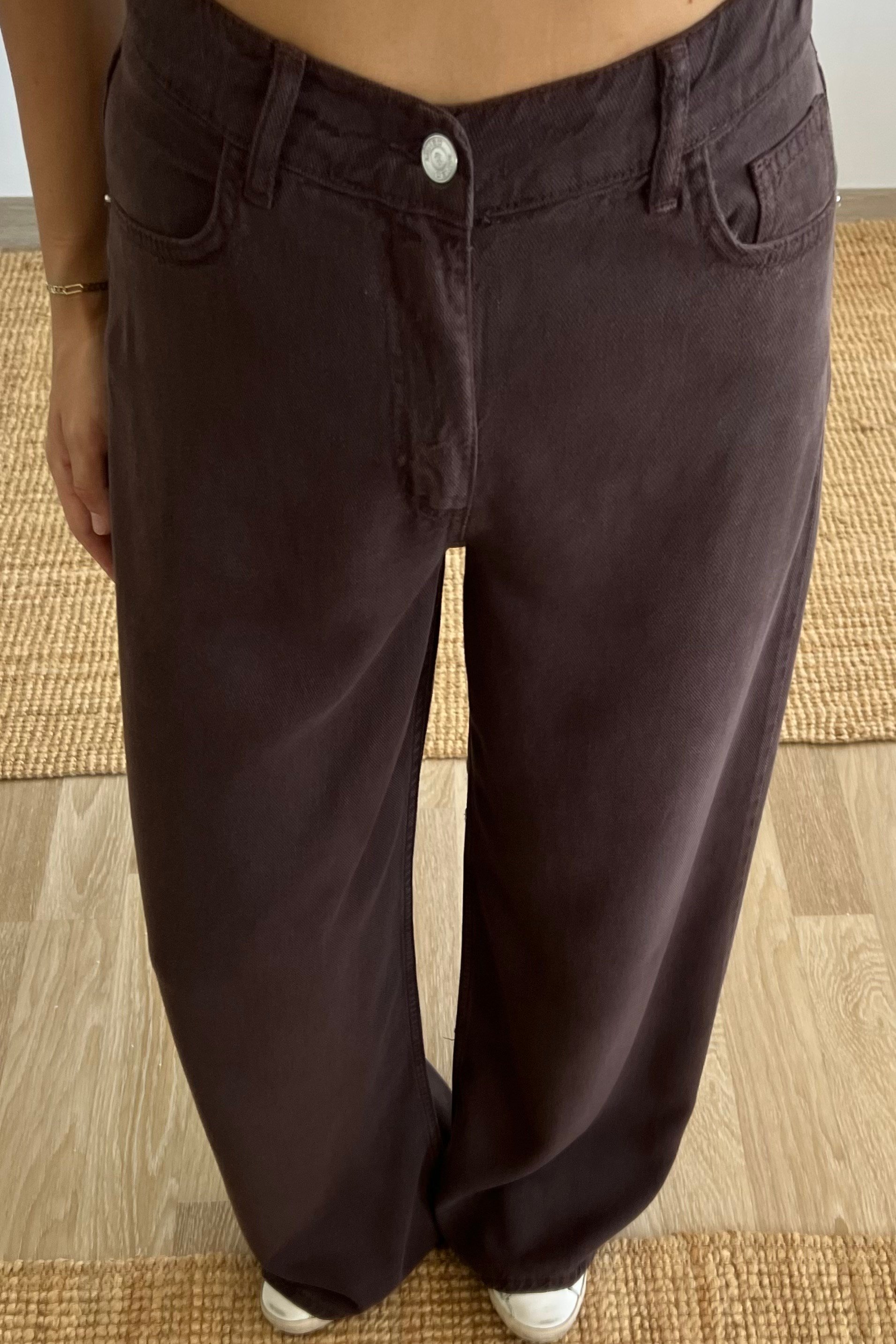 Kahverengi Yumuşak Dokulu Beli Lastikli Jean uygun fiyatlarda www.butikhola.com adresinde