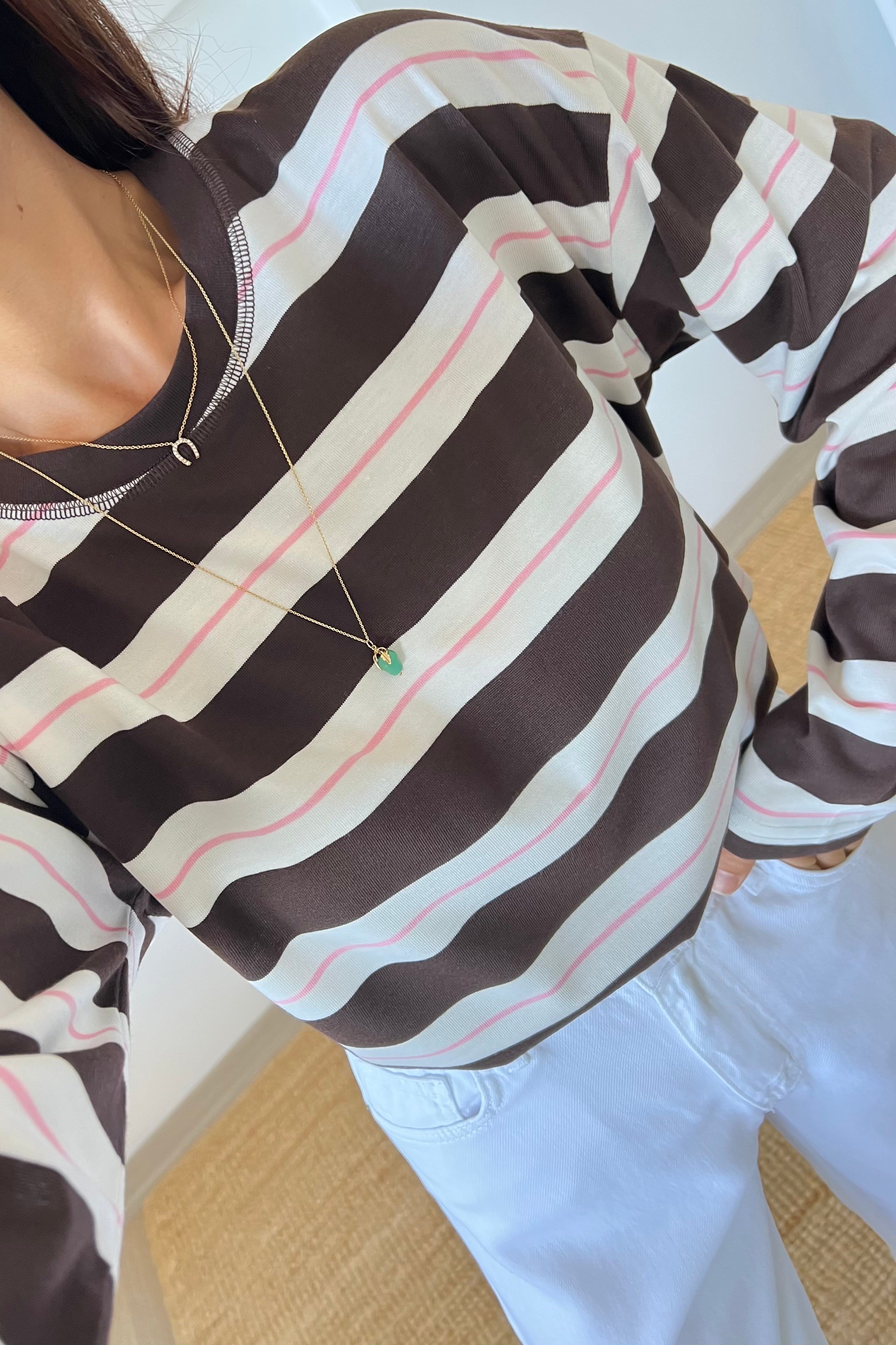 Kahverengi Yumuşak Dokulu Çizgili Sweat uygun fiyatlarda www.butikhola.com adresinde