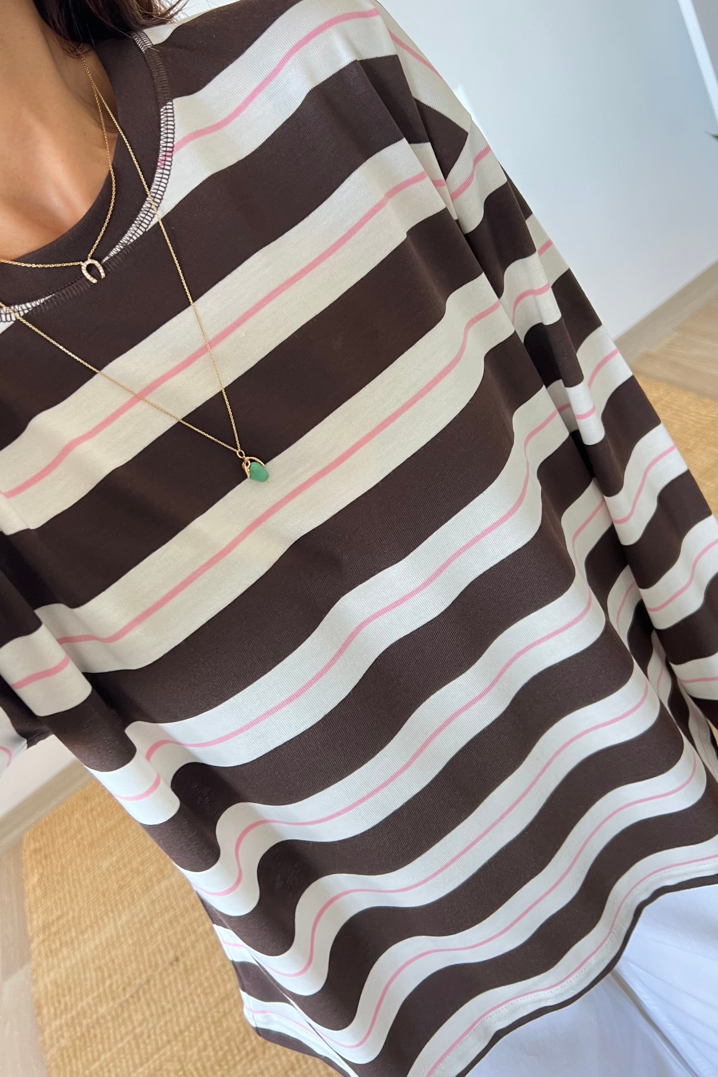 Kahverengi Yumuşak Dokulu Çizgili Sweat uygun fiyatlarda www.butikhola.com adresinde