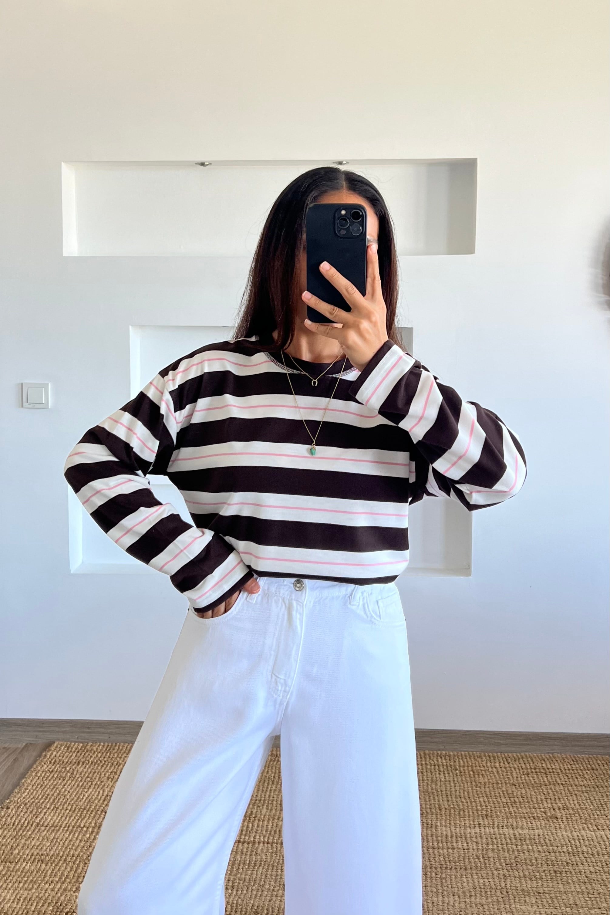 Kahverengi Yumuşak Dokulu Çizgili Sweat uygun fiyatlarda www.butikhola.com adresinde