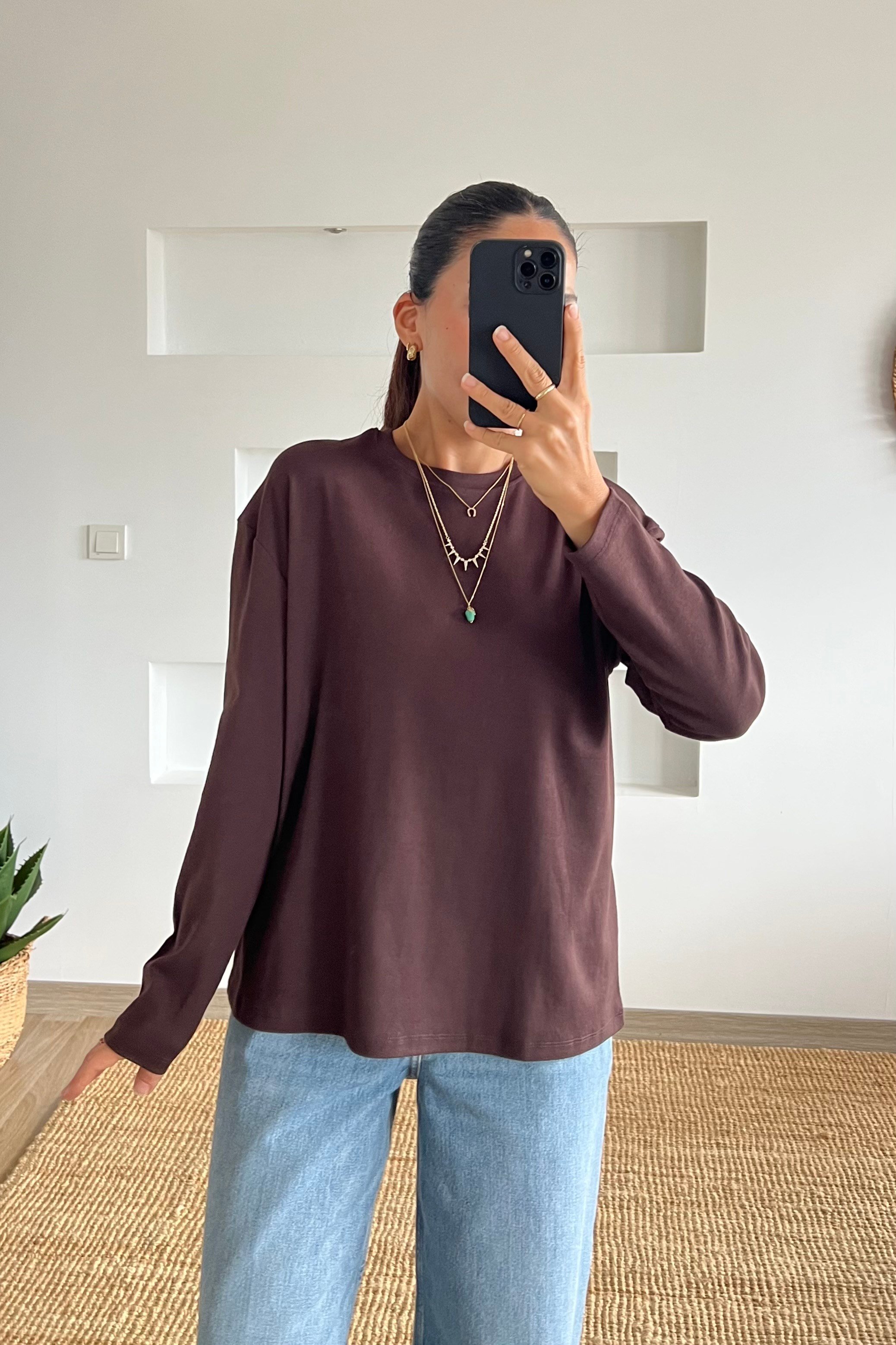 Kahverengi Yumuşak Dokulu Uzun Kollu Sweat uygun fiyatlarda www.butikhola.com adresinde