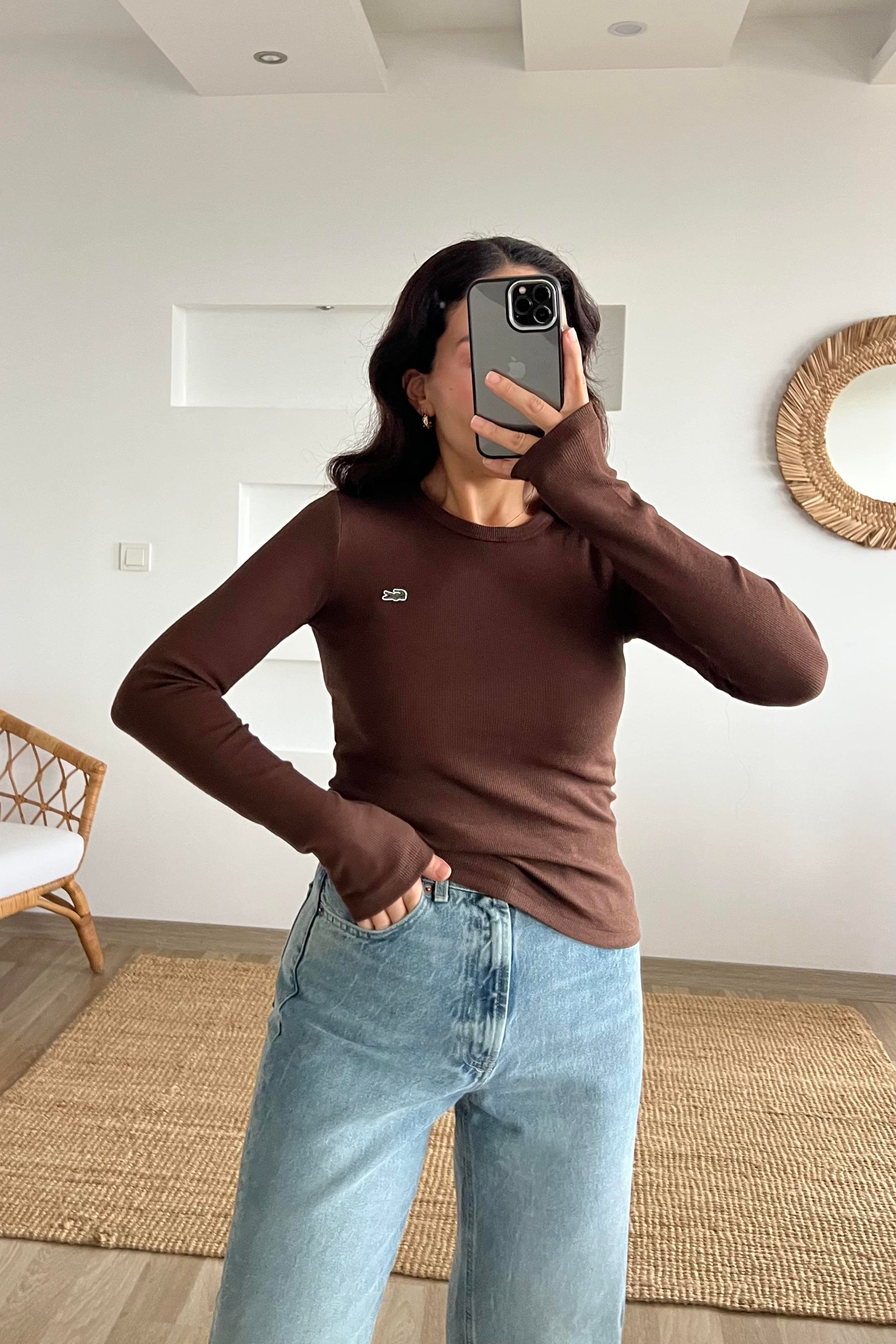 Kahvrengi Logo Nakışlı Uzun Kollu Bluz uygun fiyatlarda www.butikhola.com adresinde