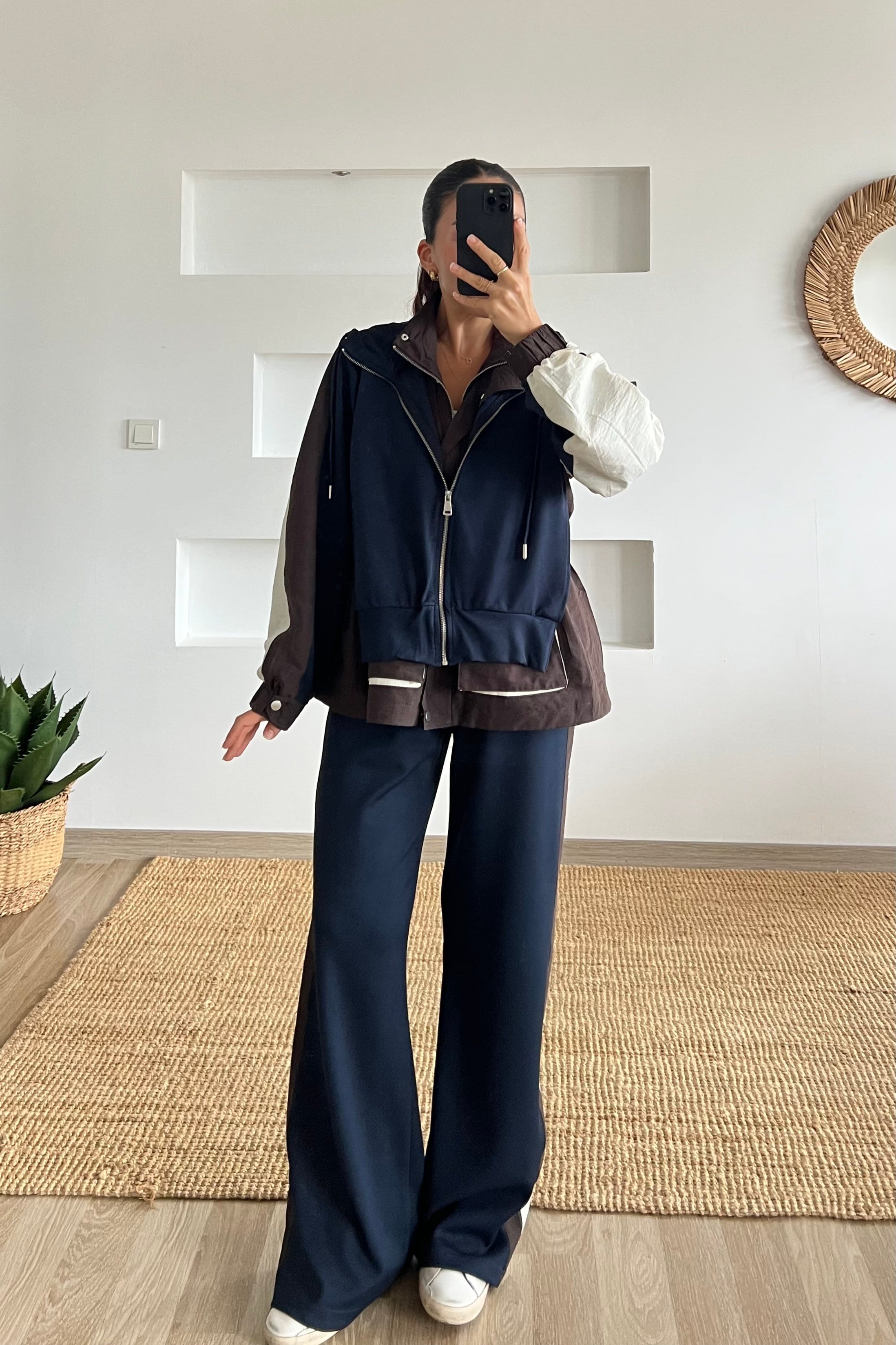 Kapüşonlu Garnili Eşofman Takımı uygun fiyatlarda www.butikhola.com adresinde