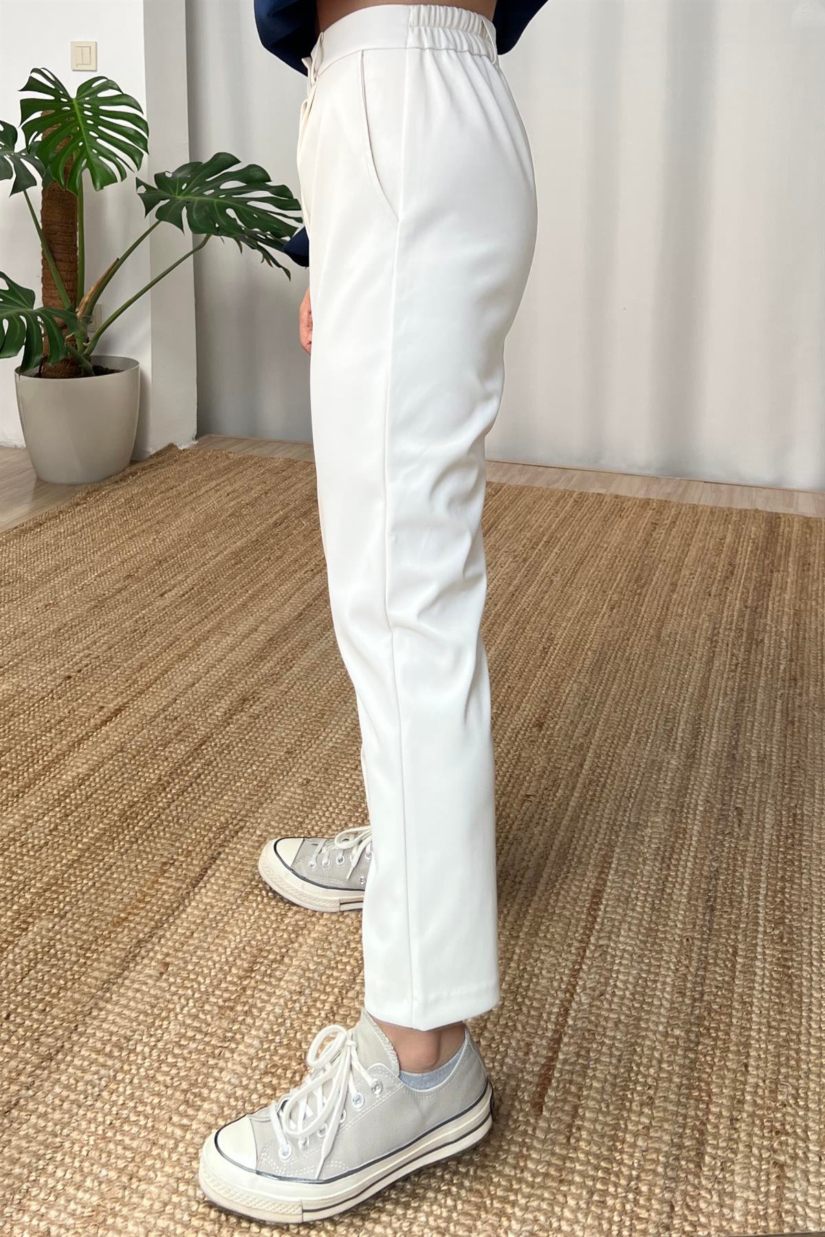 Kemerli Yüksek Bel Deri Pantolon uygun fiyatlarda www.butikhola.com adresinde