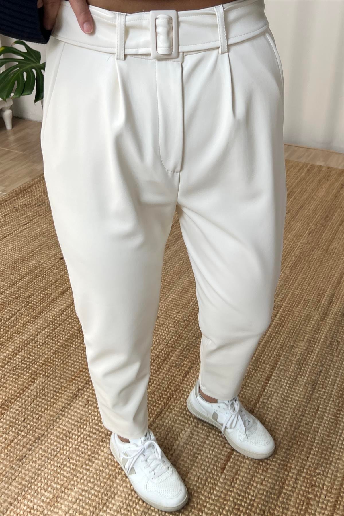 Kemerli Yüksek Bel Deri Pantolon uygun fiyatlarda www.butikhola.com adresinde