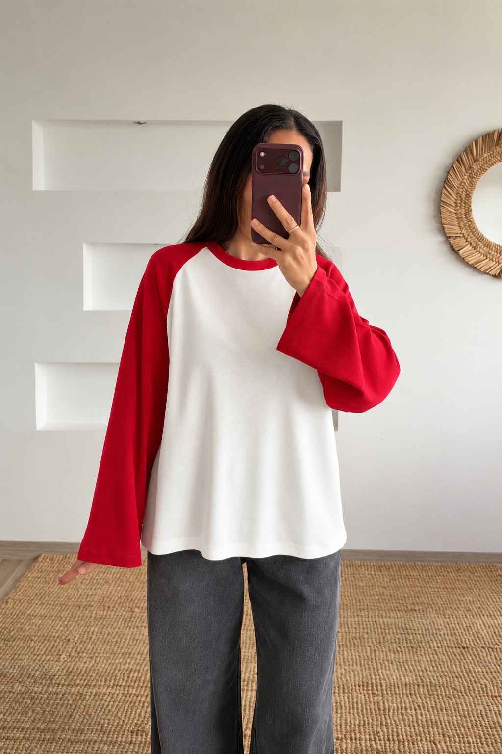 Kırmızı Reglan Kollu Sweatshirt uygun fiyatlarda www.butikhola.com adresinde