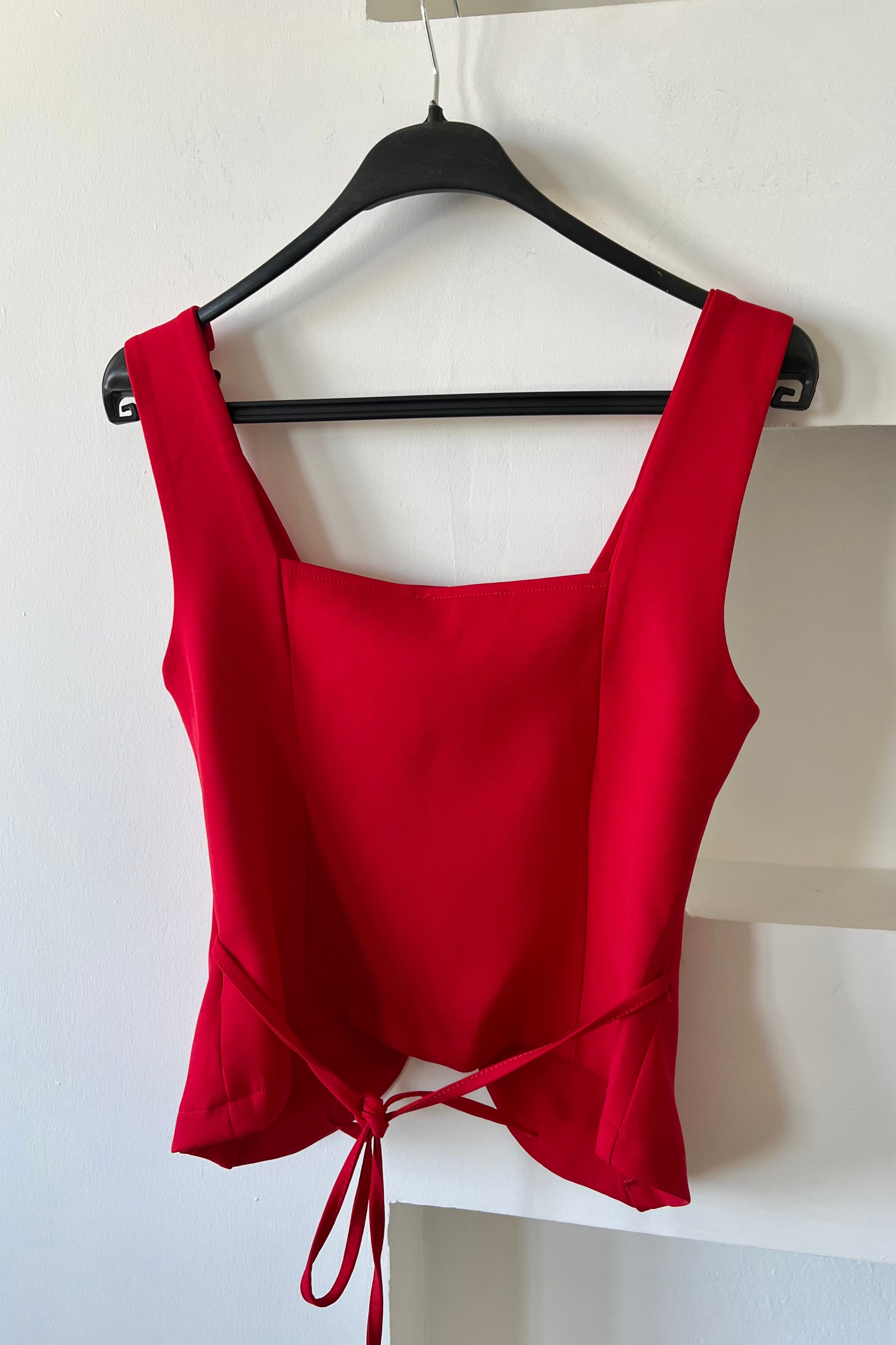 Kırmızı Ruby Korse Bluz uygun fiyatlarda www.butikhola.com adresinde