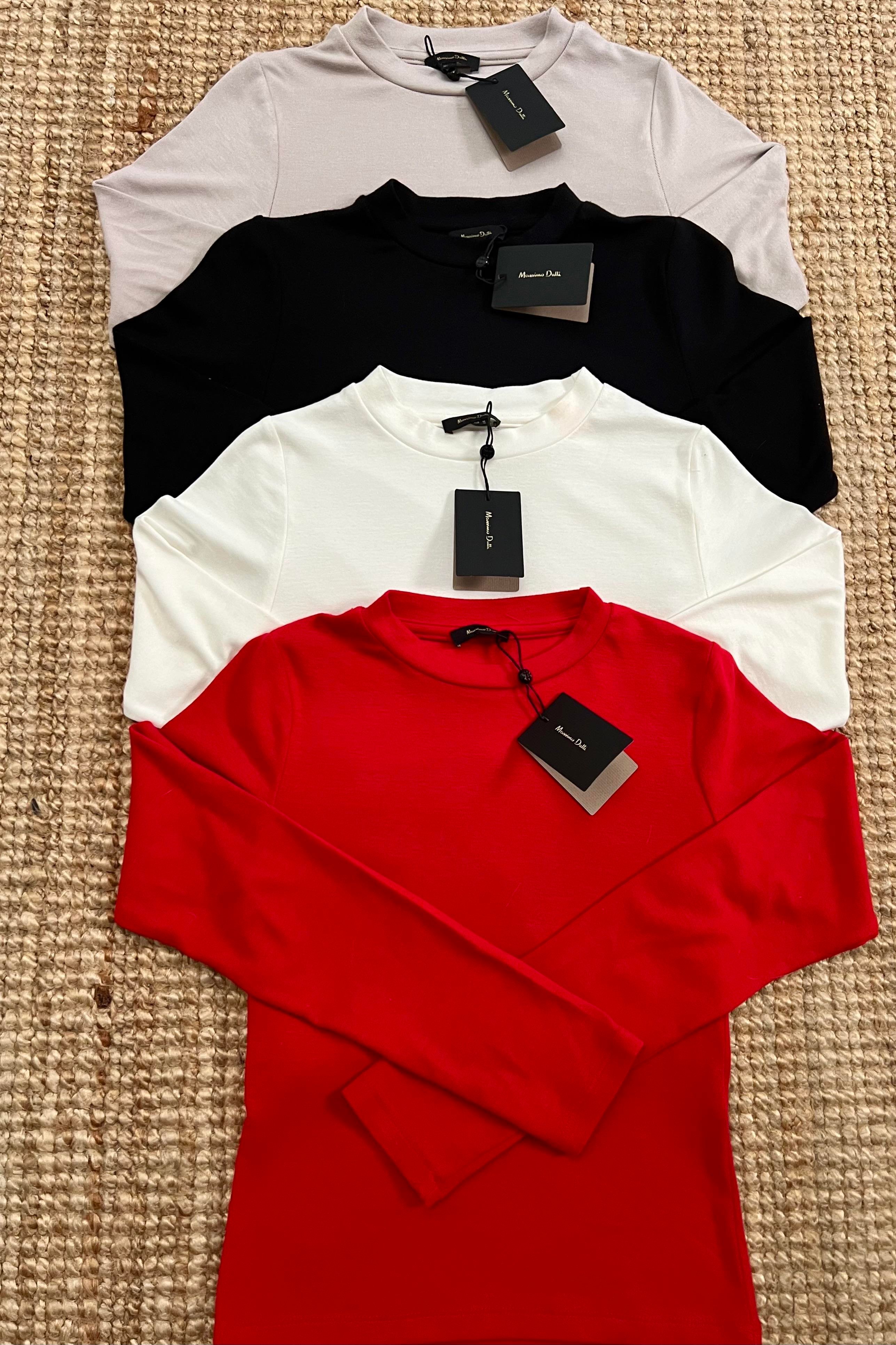 Kırmızı Yumuşak Dokulu Bluz  uygun fiyatlarda www.butikhola.com adresinde