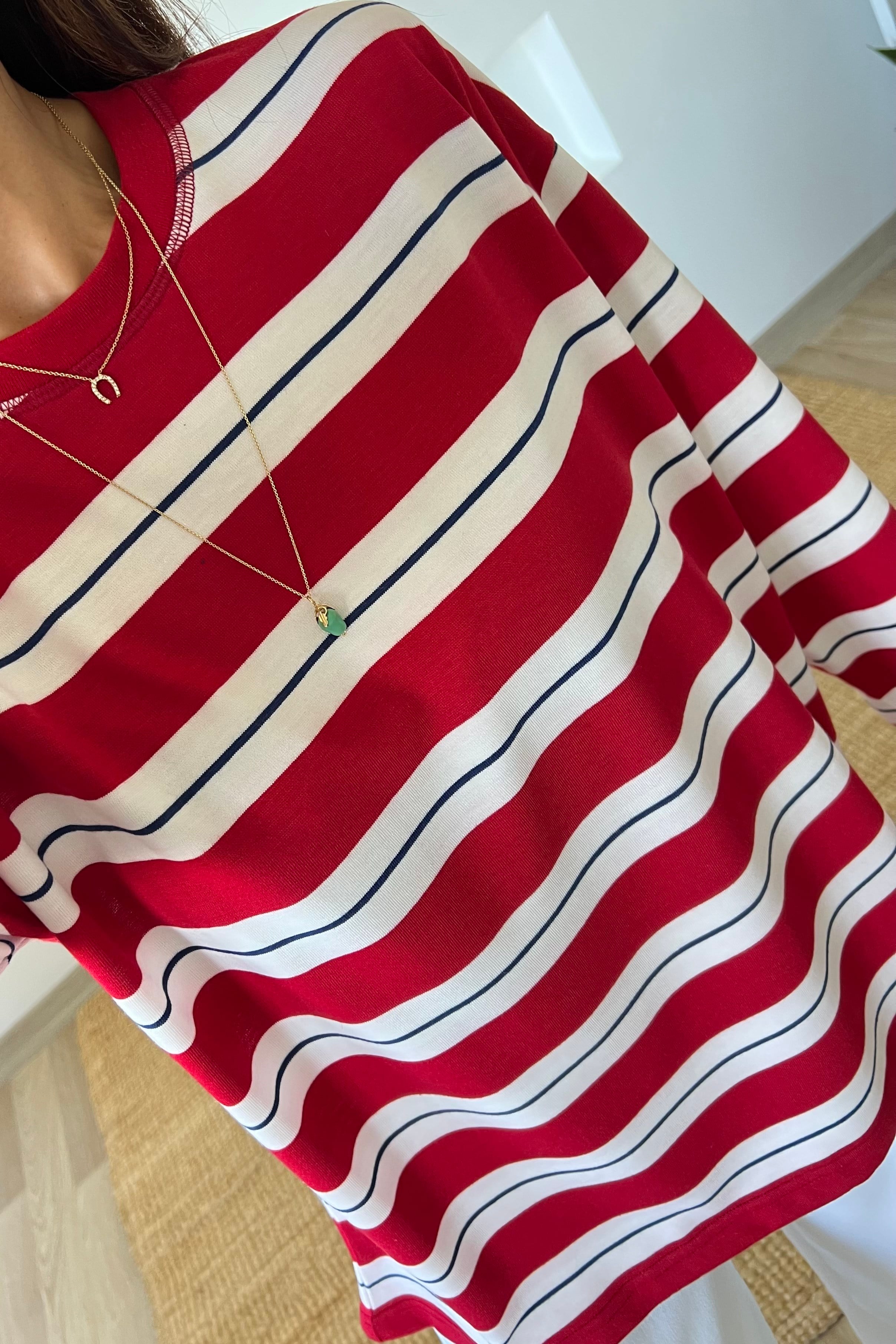 Kırmızı Yumuşak Dokulu Çizgili Sweat uygun fiyatlarda www.butikhola.com adresinde