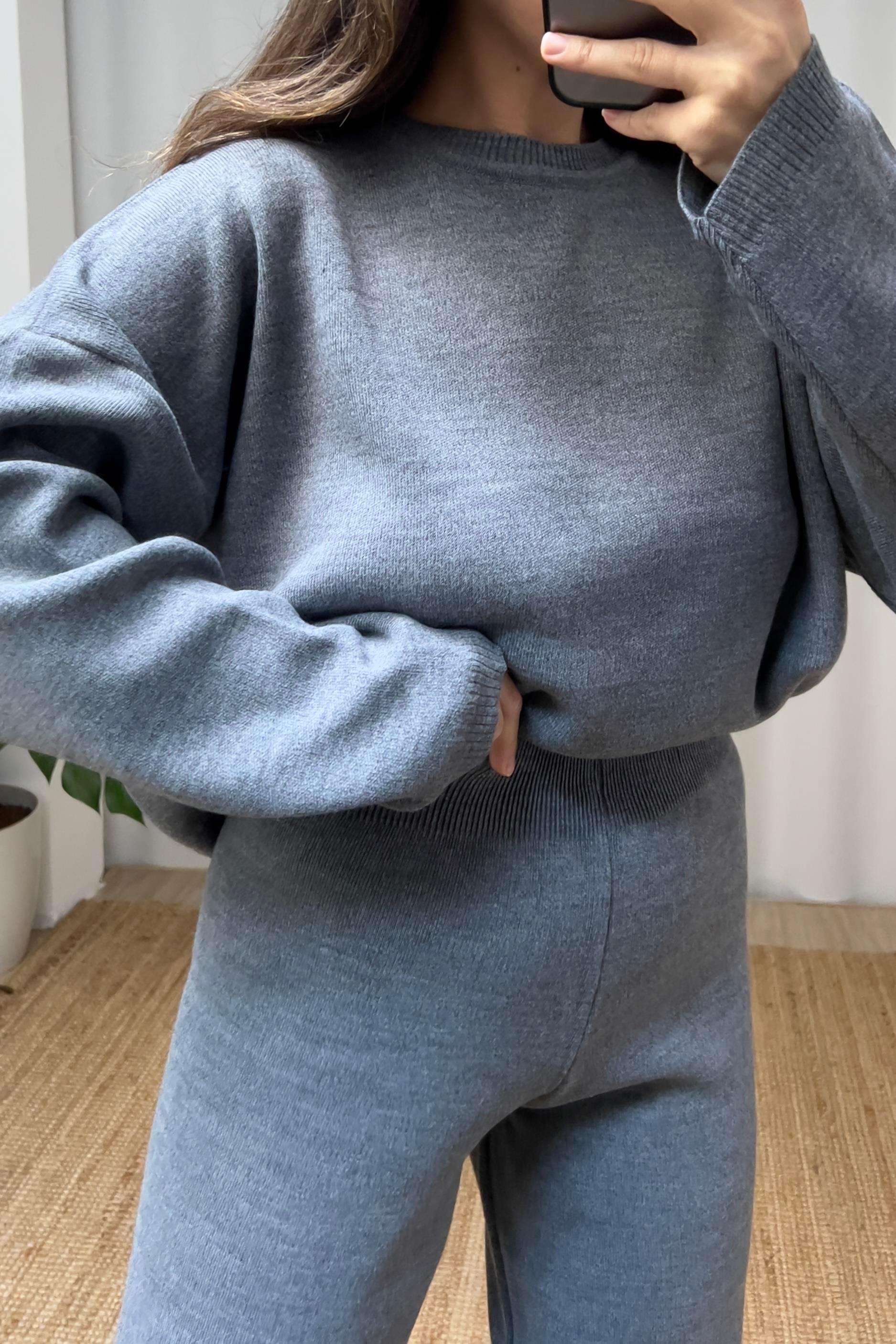 Koyu Gri Comfort Triko Takım uygun fiyatlarda www.butikhola.com adresinde