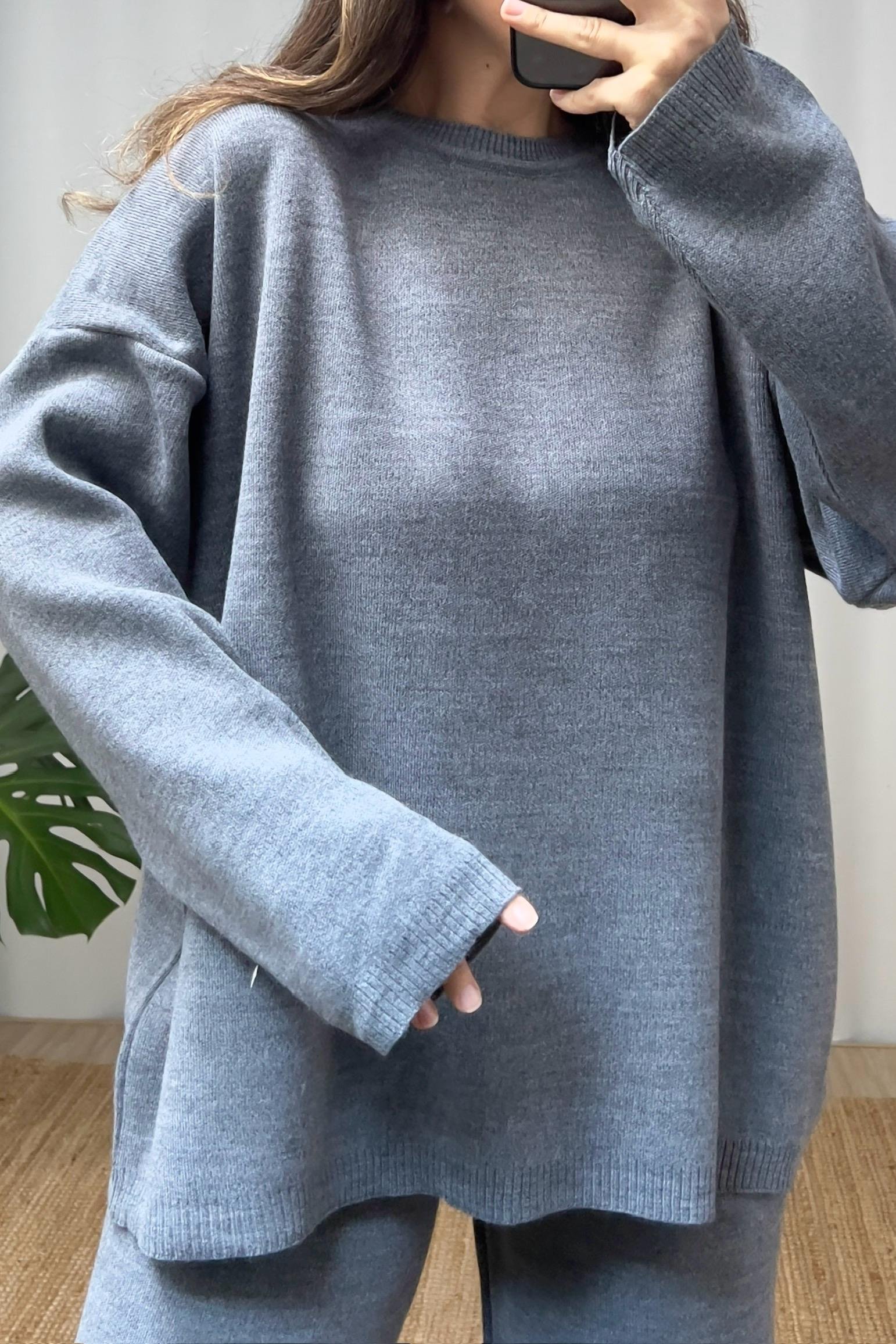 Koyu Gri Comfort Triko Takım uygun fiyatlarda www.butikhola.com adresinde