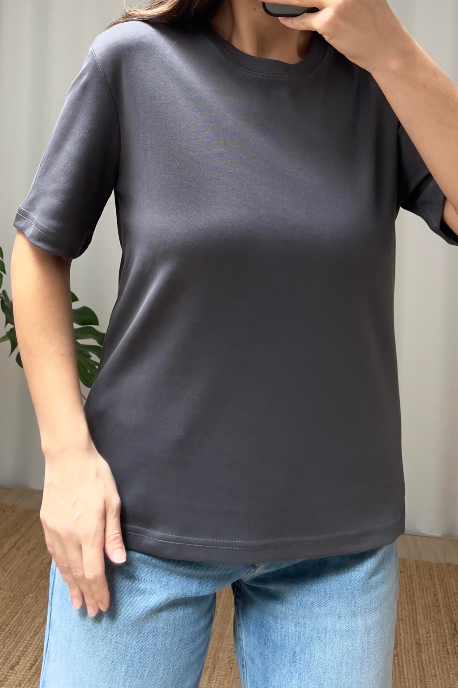 Koyu Gri Organik Pamuklu Basic Tshirt uygun fiyatlarda www.butikhola.com adresinde