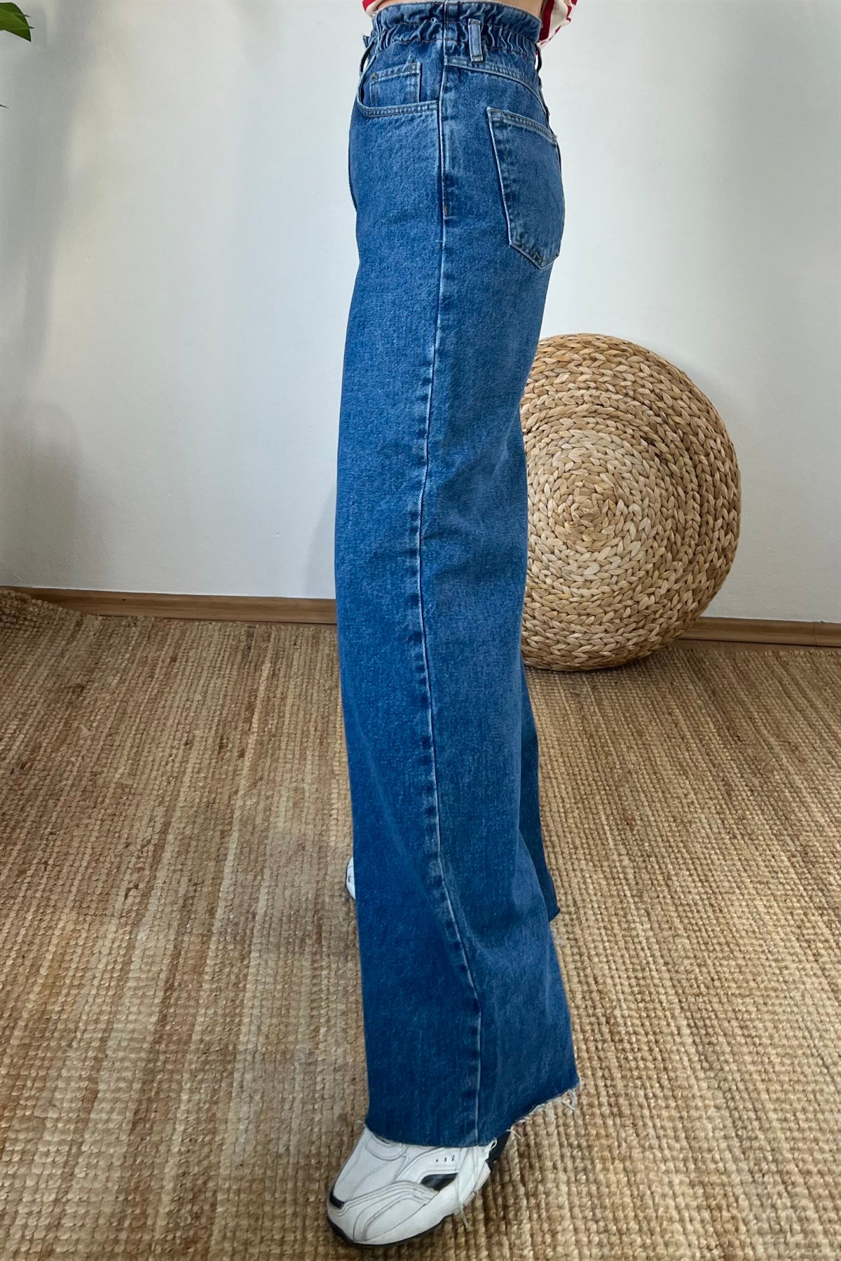 Koyu Mavi Beli Lastikli Bol Paça Jean uygun fiyatlarda www.butikhola.com adresinde