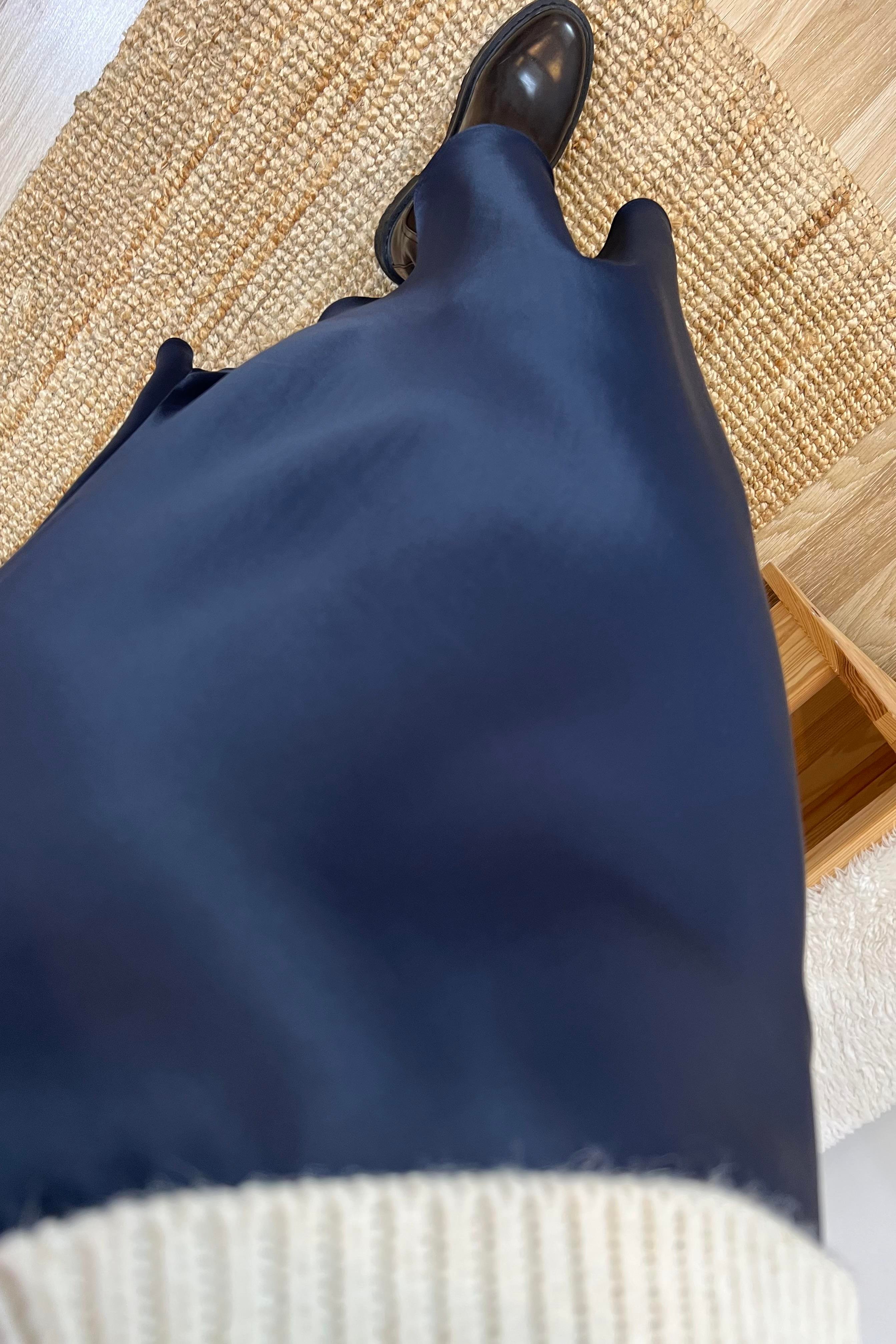 Lacivert Beli Lastikli Saten Etek uygun fiyatlarda www.butikhola.com adresinde