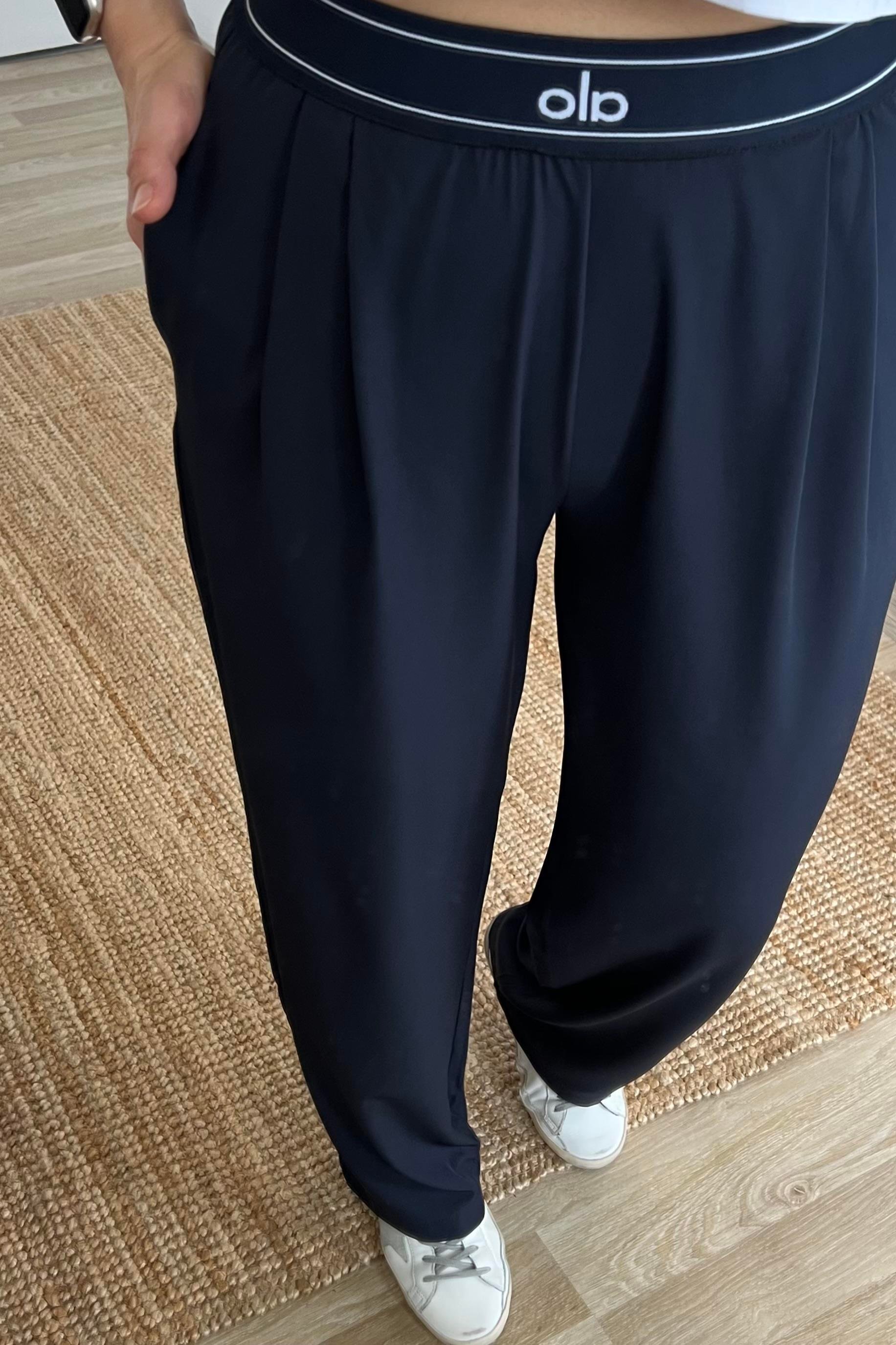 Lacivert Beli Logo Şeritli Trn Pantolon uygun fiyatlarda www.butikhola.com adresinde
