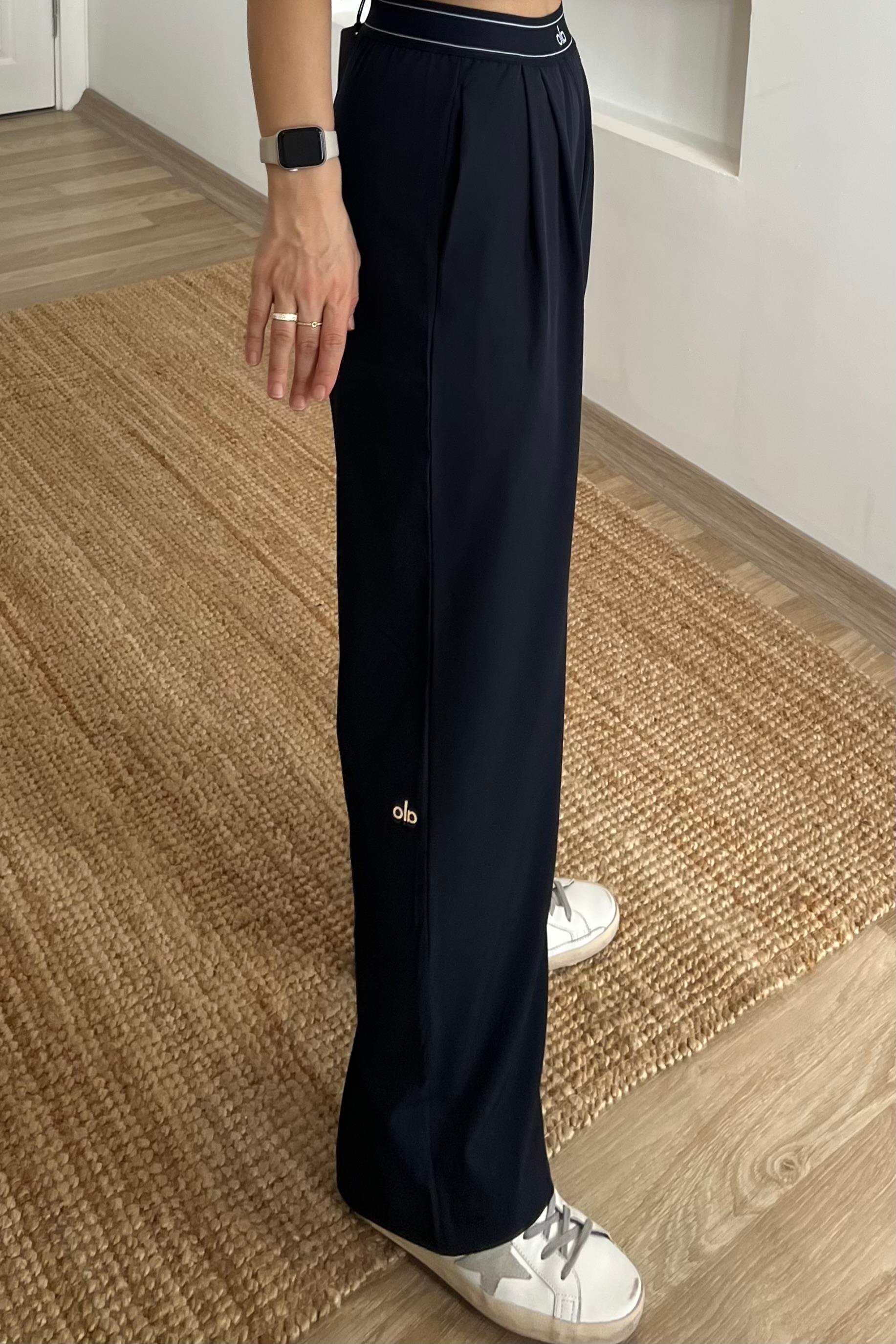 Lacivert Beli Logo Şeritli Trn Pantolon uygun fiyatlarda www.butikhola.com adresinde