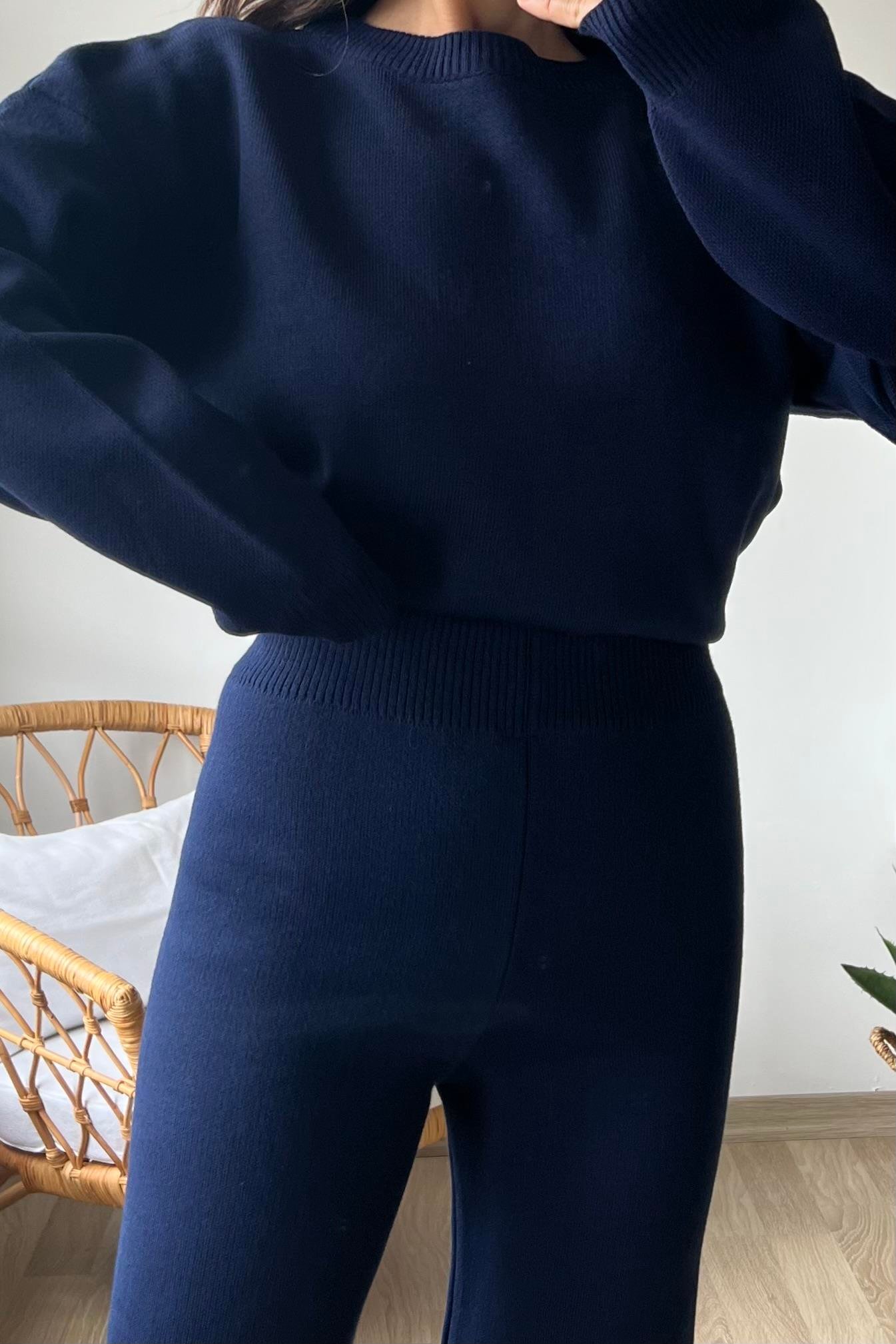 Lacivert Çelik Örme Triko Takım uygun fiyatlarda www.butikhola.com adresinde