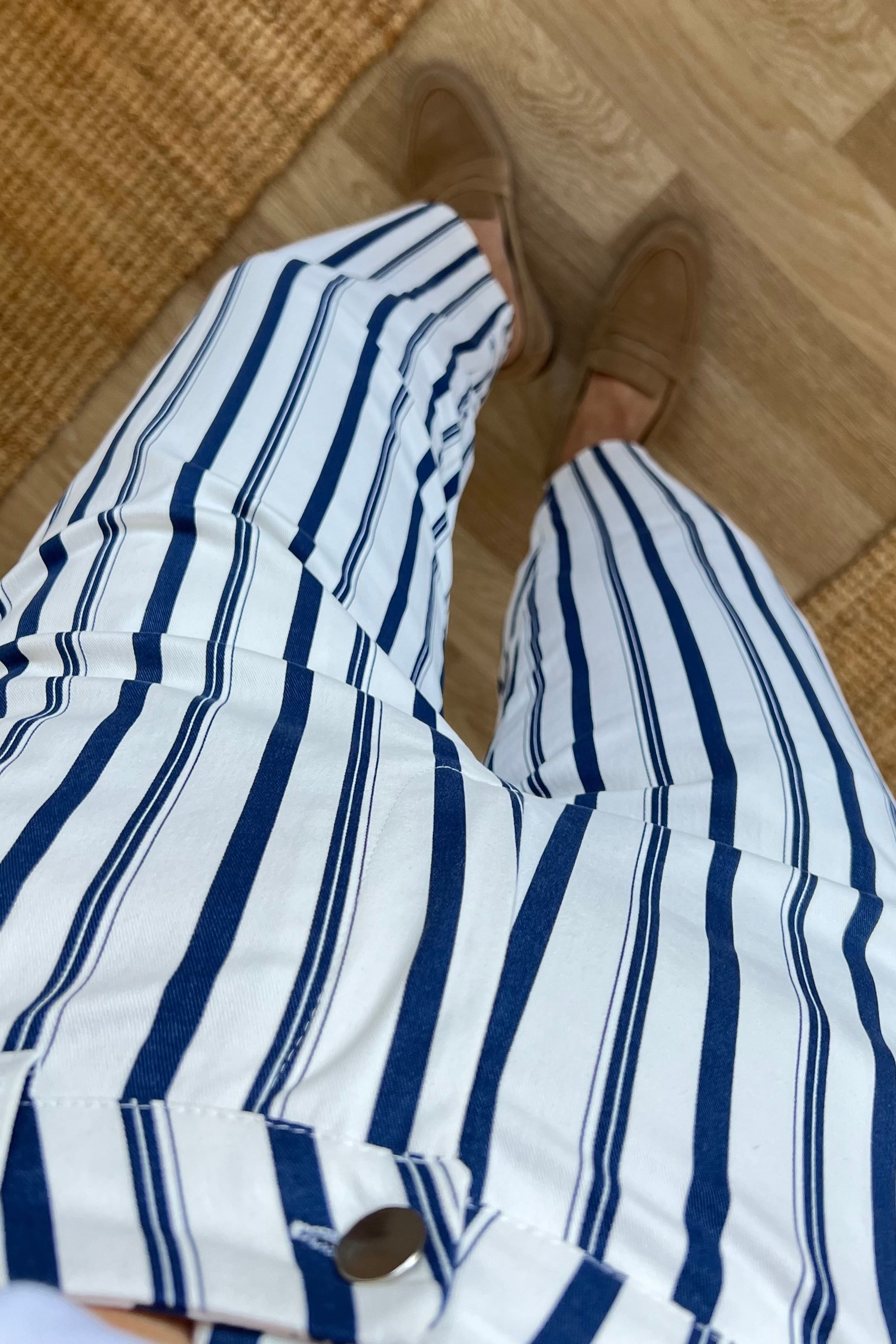 Lacivert Çizgili Barrel Pantolon uygun fiyatlarda www.butikhola.com adresinde