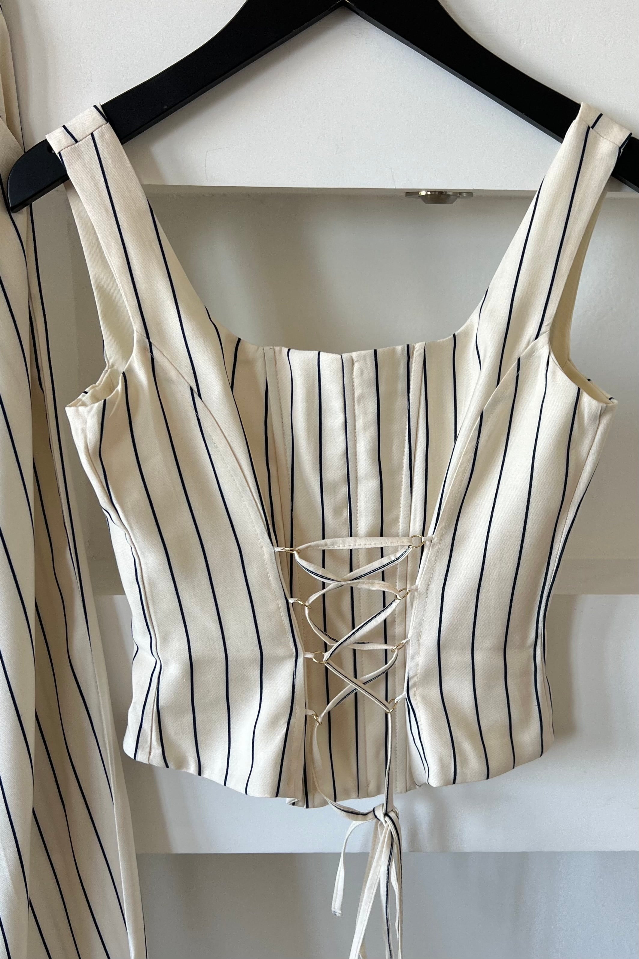 Lacivert Çizgili Marin Korse Takım uygun fiyatlarda www.butikhola.com adresinde