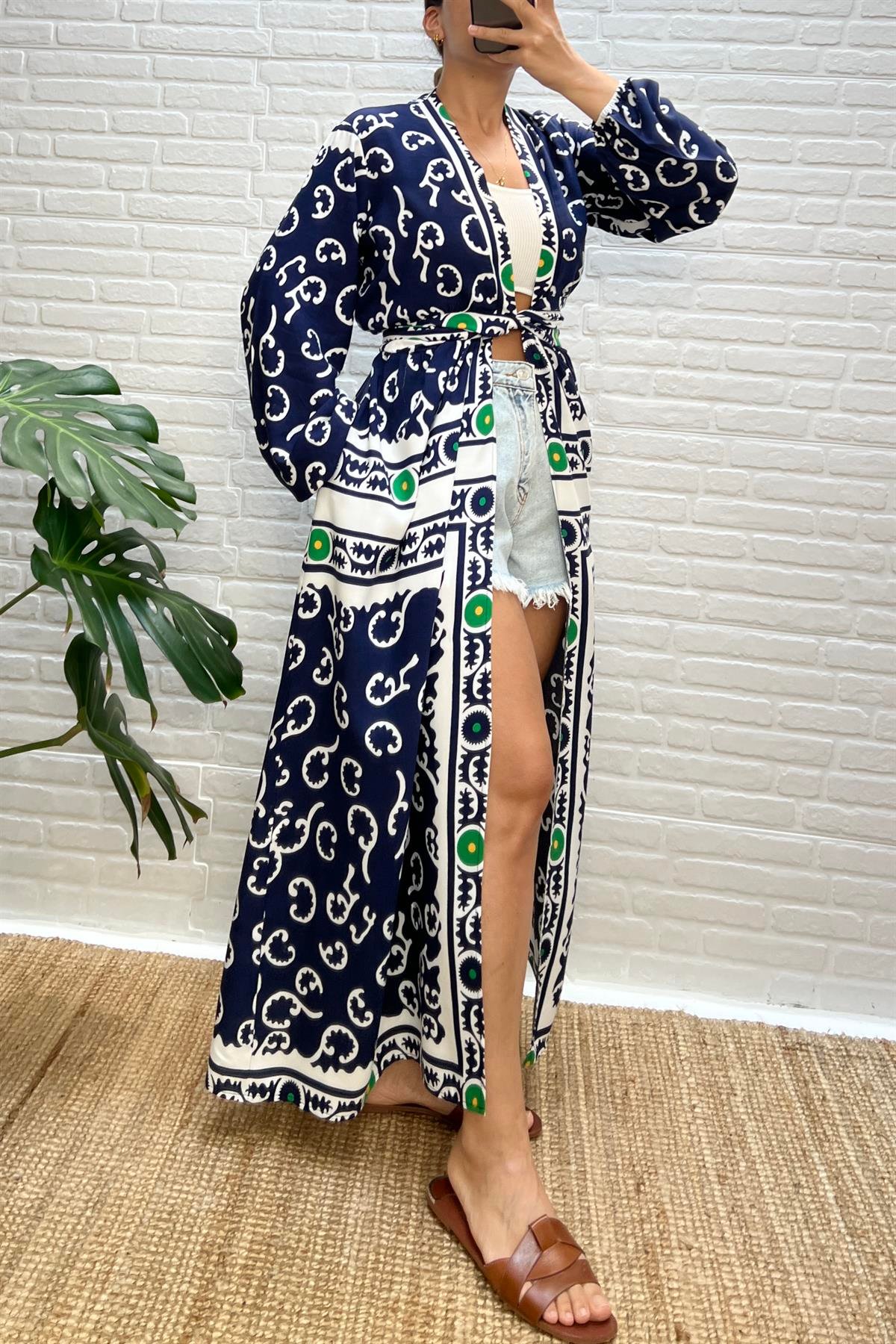 Lacivert Desenli Uzun Kimono Elbise  uygun fiyatlarda www.butikhola.com adresinde