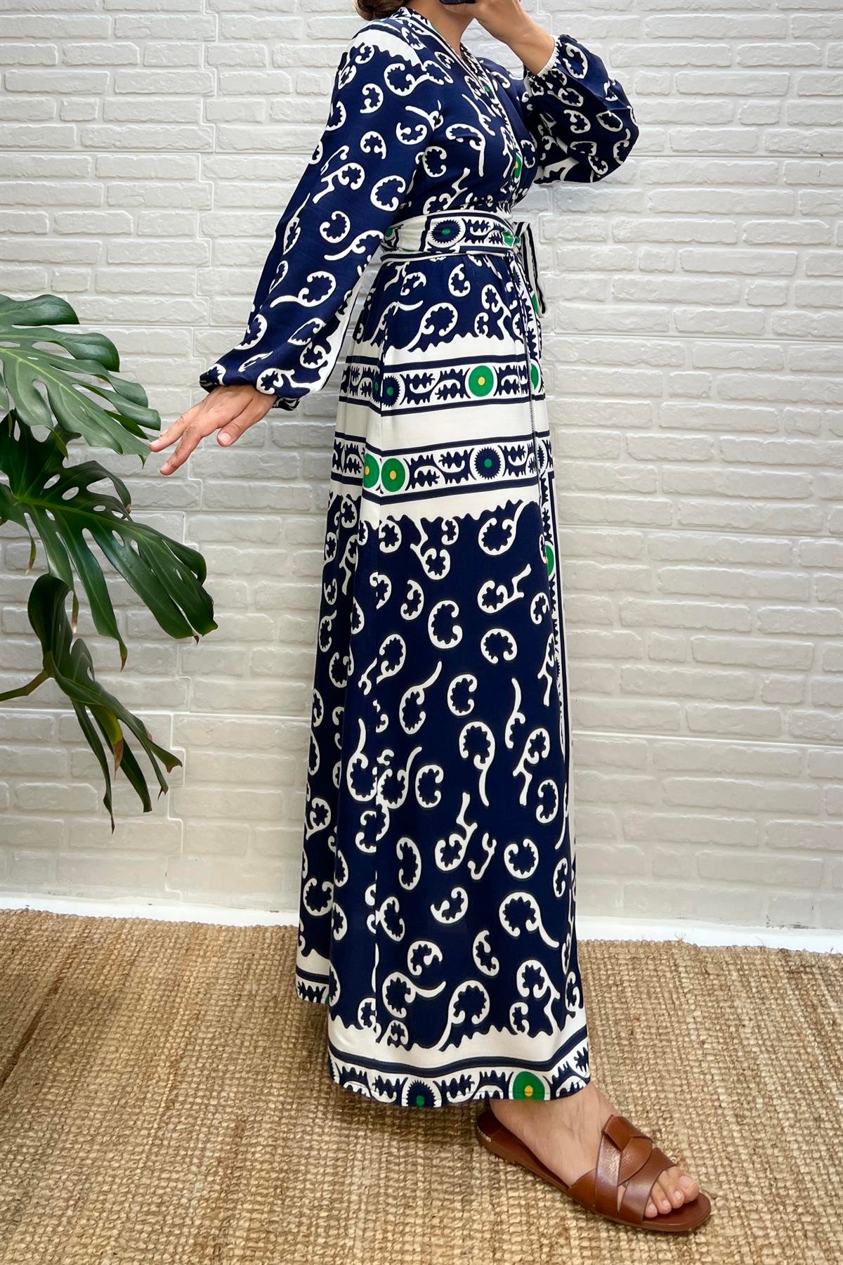 Lacivert Desenli Uzun Kimono Elbise  uygun fiyatlarda www.butikhola.com adresinde