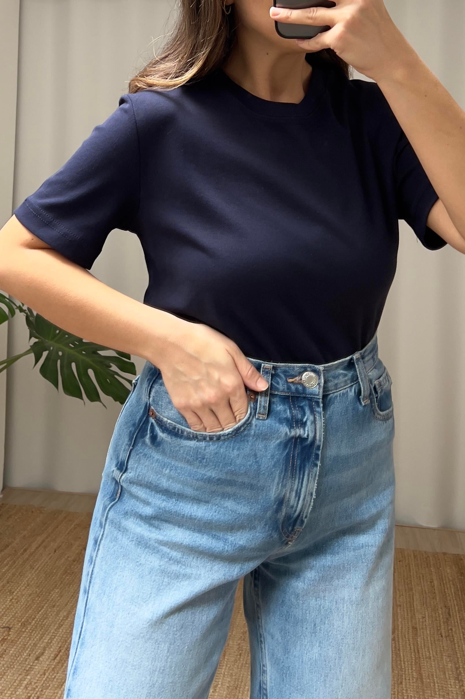 Lacivert Organik Pamuklu Basic Tshirt uygun fiyatlarda www.butikhola.com adresinde