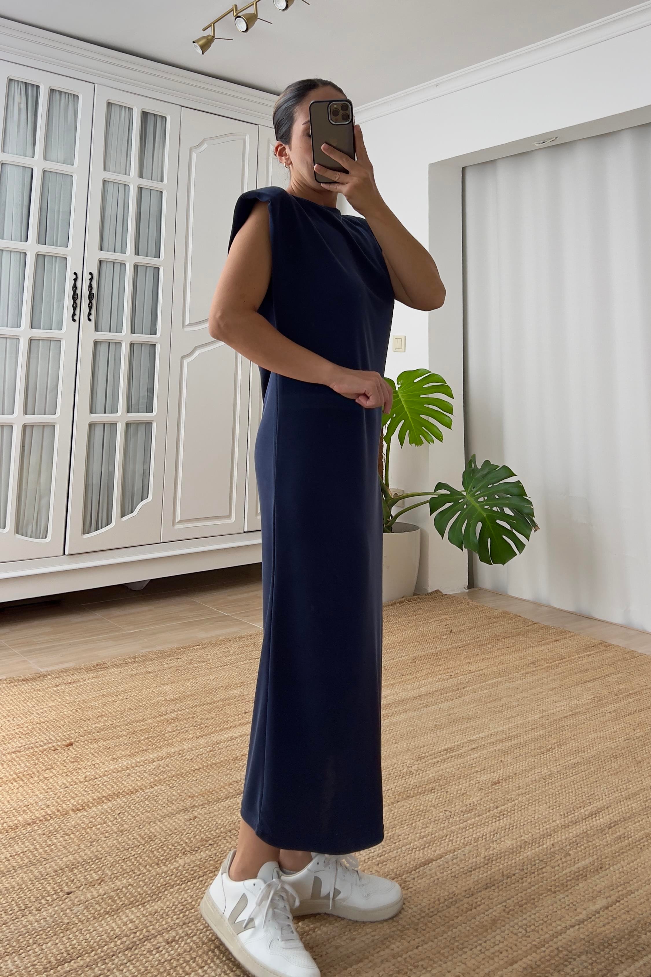 Lacivert Vatkalı Uzun Modal Elbise  uygun fiyatlarda www.butikhola.com adresinde