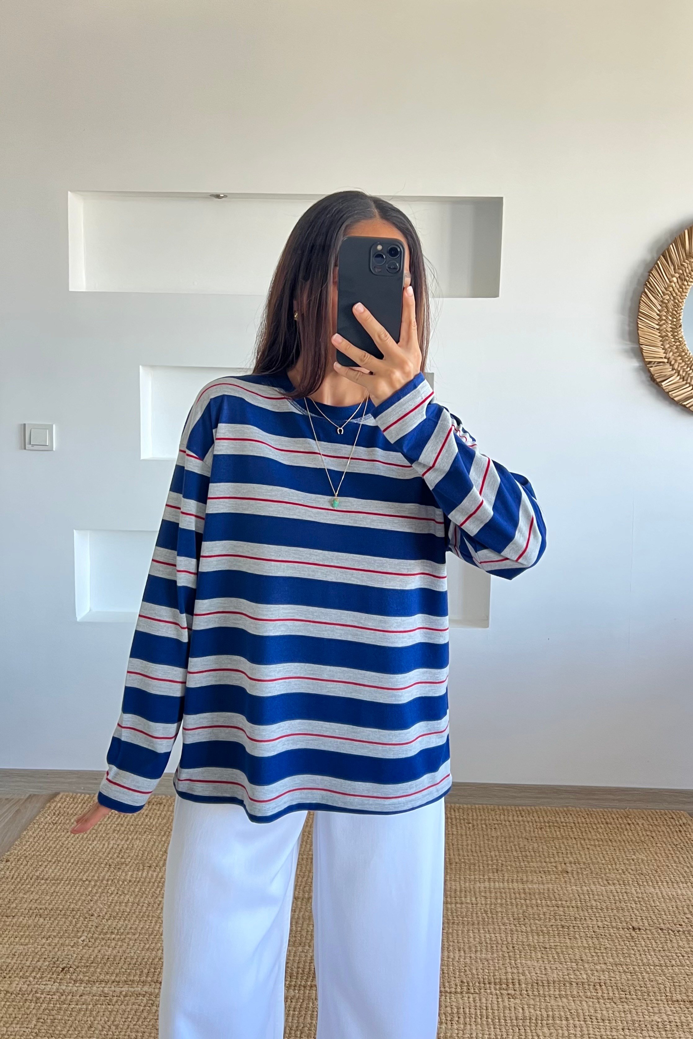 Lacivert Yumuşak Dokulu Çizgili Sweat uygun fiyatlarda www.butikhola.com adresinde