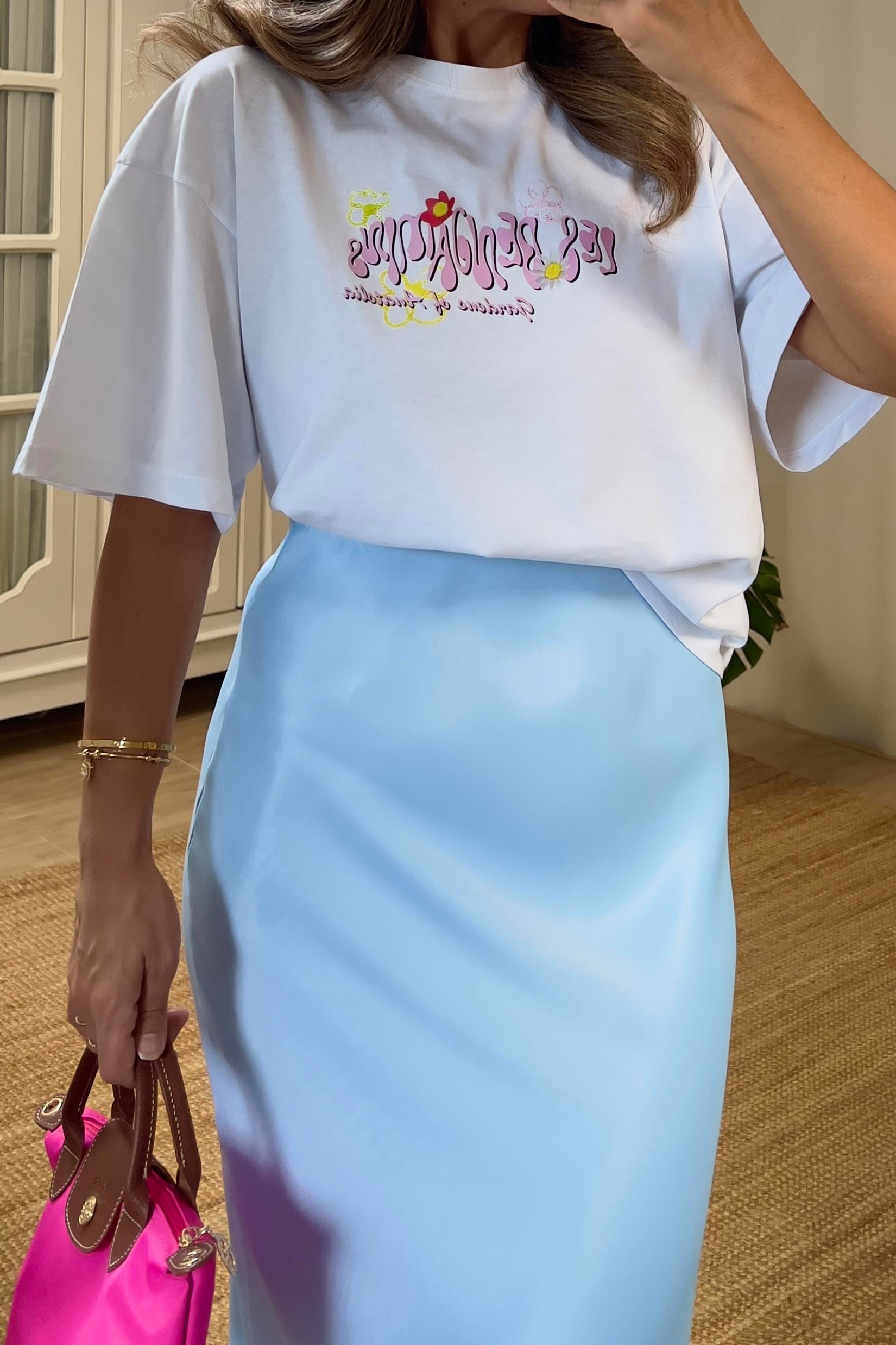 LB Beyaz Çiçek Desenli Düşük Omuz Tshirt uygun fiyatlarda www.butikhola.com adresinde