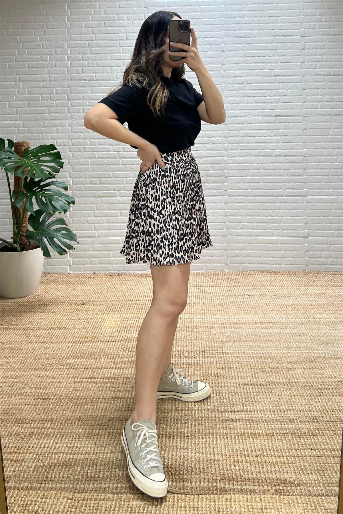 Leopar Desenli Beli Lastikli İçi Şort Astarlı Etek uygun fiyatlarda www.butikhola.com adresinde