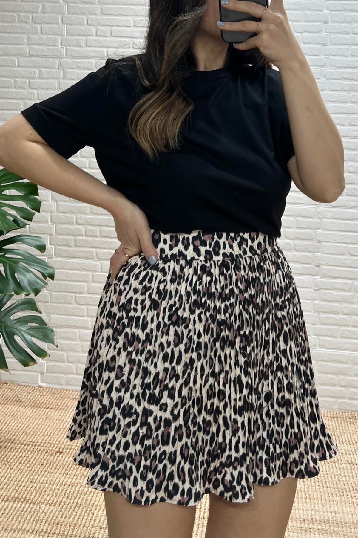 Leopar Desenli Beli Lastikli İçi Şort Astarlı Etek uygun fiyatlarda www.butikhola.com adresinde