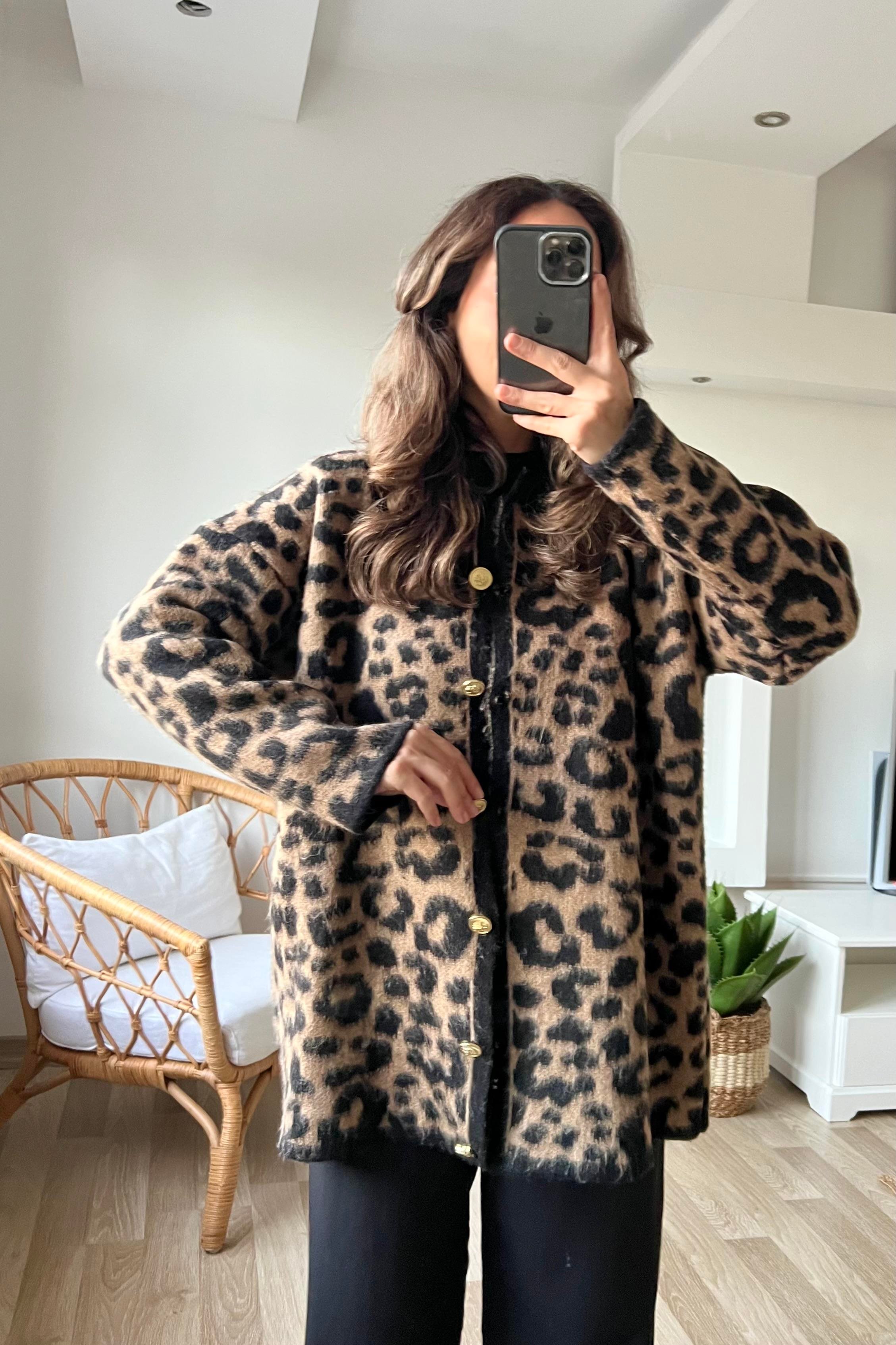 Leopar Desenli Uzun Hırka  uygun fiyatlarda www.butikhola.com adresinde
