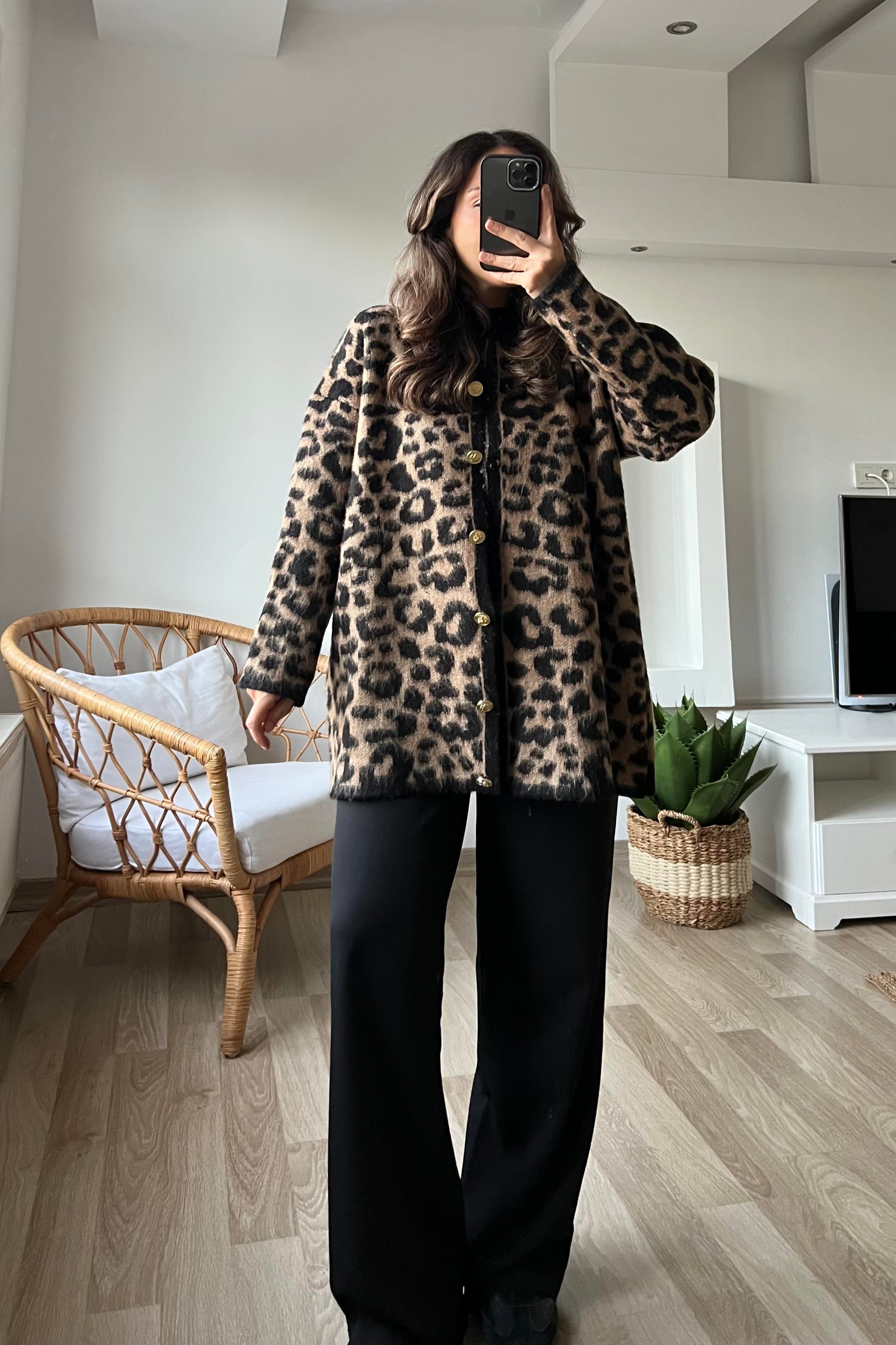 Leopar Desenli Uzun Hırka  uygun fiyatlarda www.butikhola.com adresinde