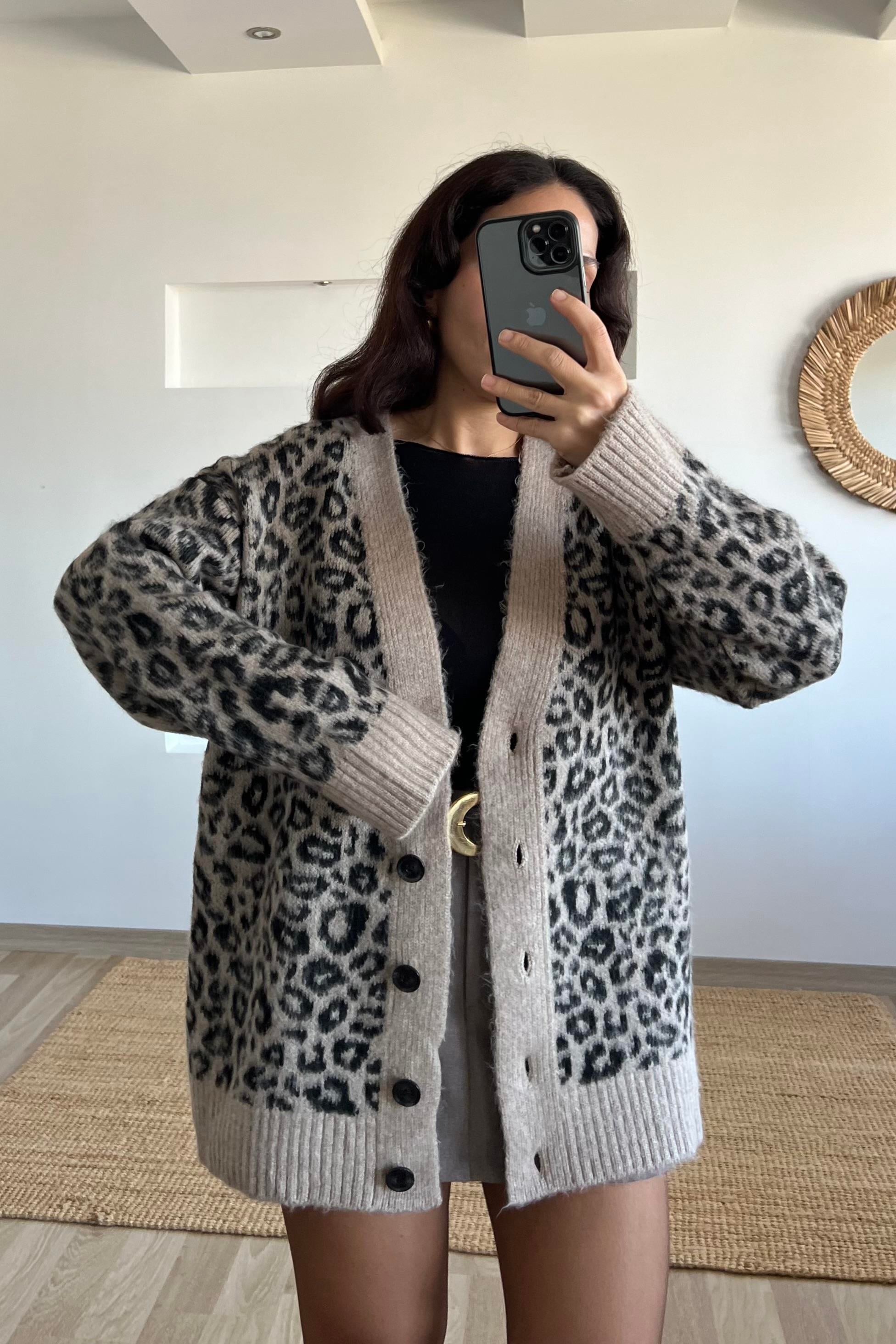 Leopar Desenli Yün Hırka uygun fiyatlarda www.butikhola.com adresinde