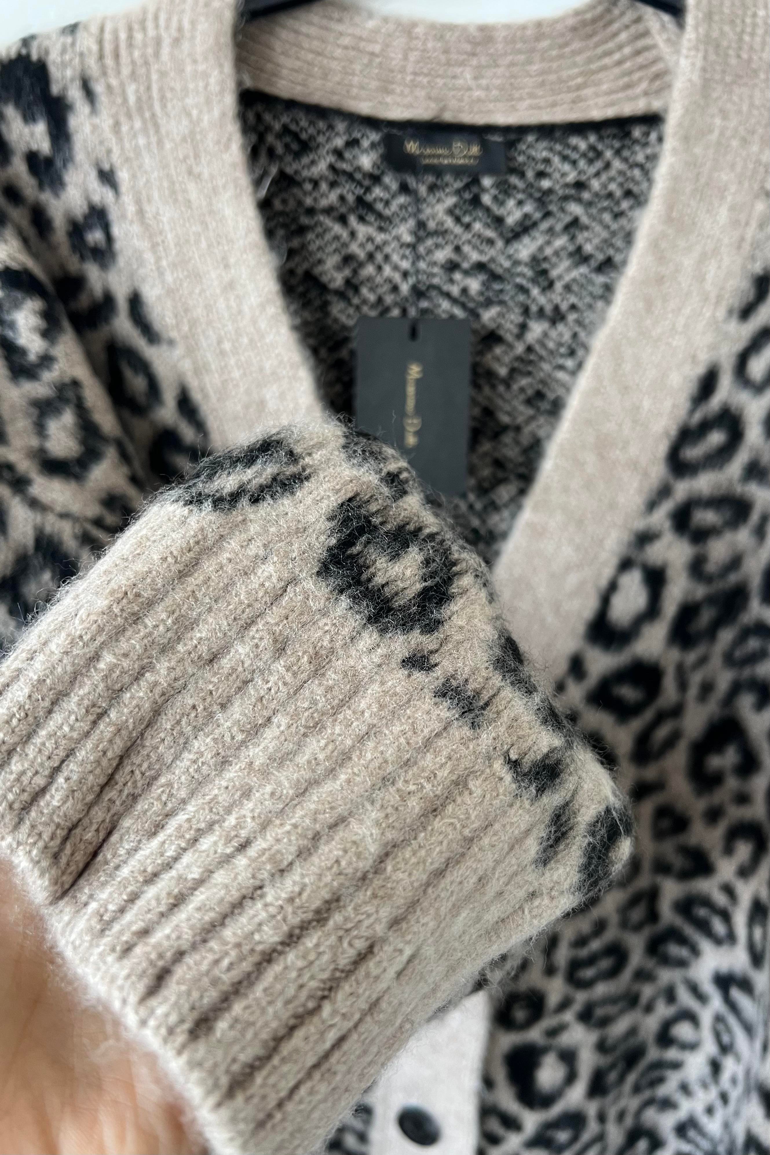 Leopar Desenli Yün Hırka uygun fiyatlarda www.butikhola.com adresinde
