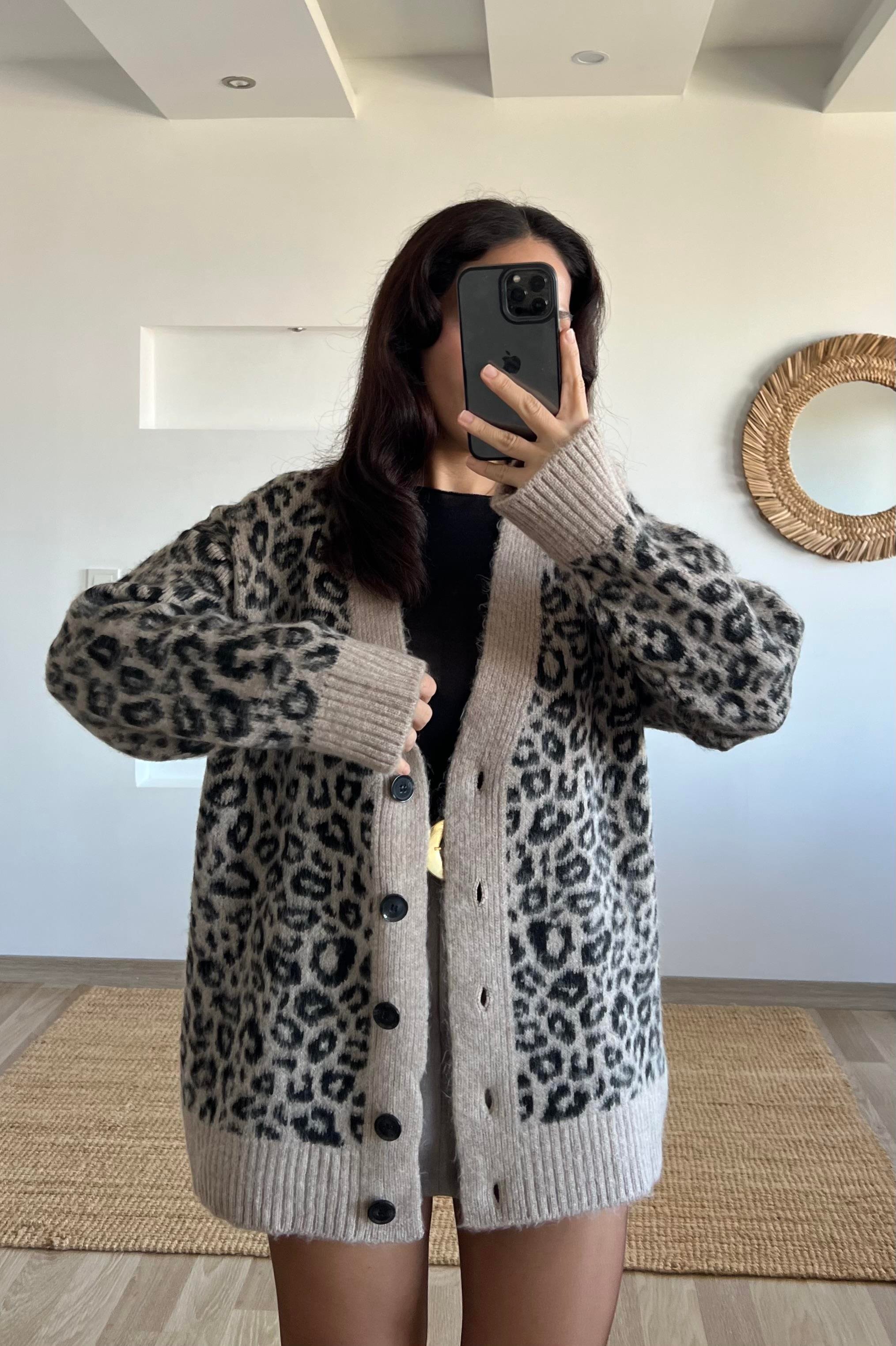 Leopar Desenli Yün Hırka uygun fiyatlarda www.butikhola.com adresinde