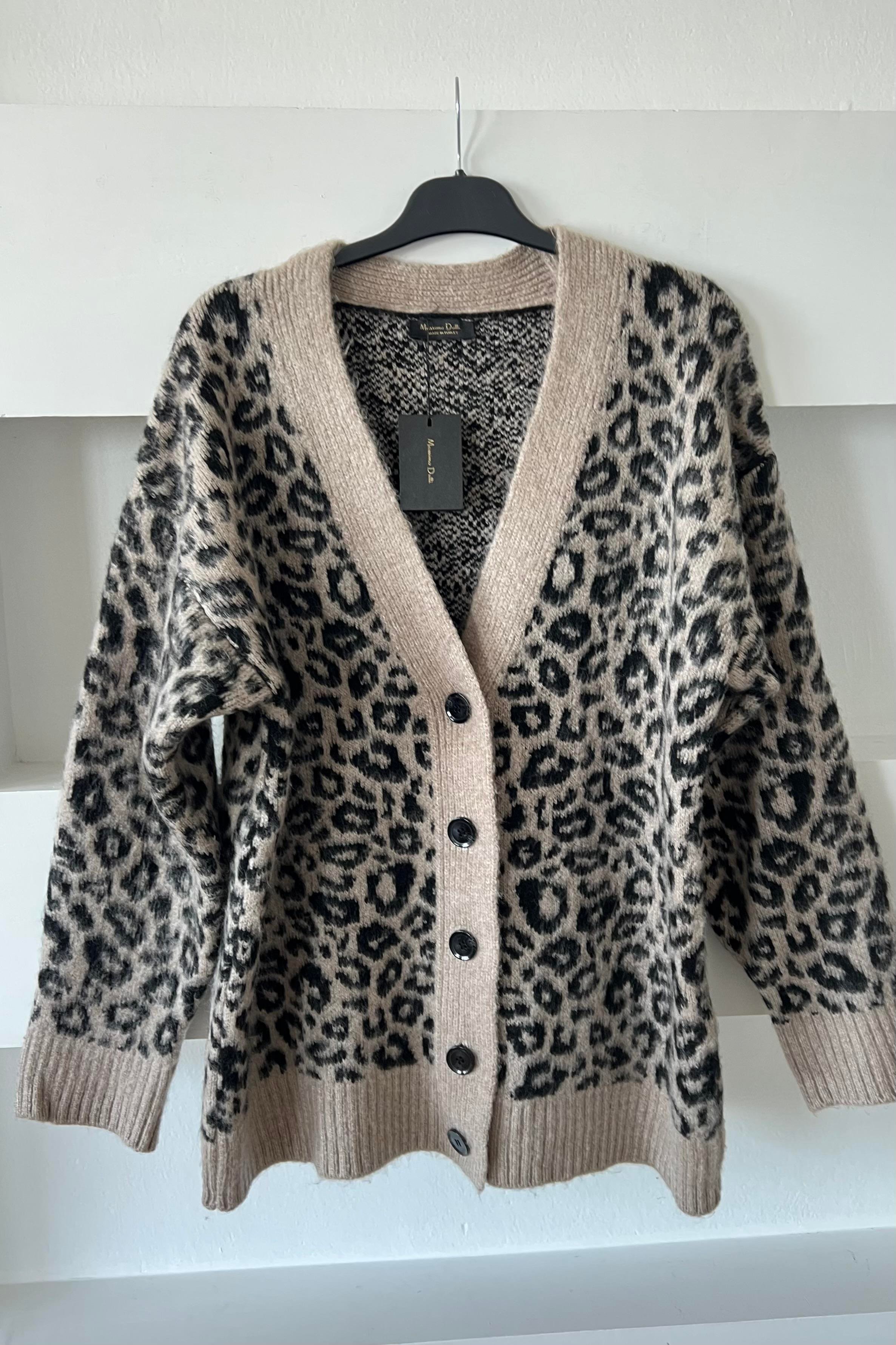 Leopar Desenli Yün Hırka uygun fiyatlarda www.butikhola.com adresinde