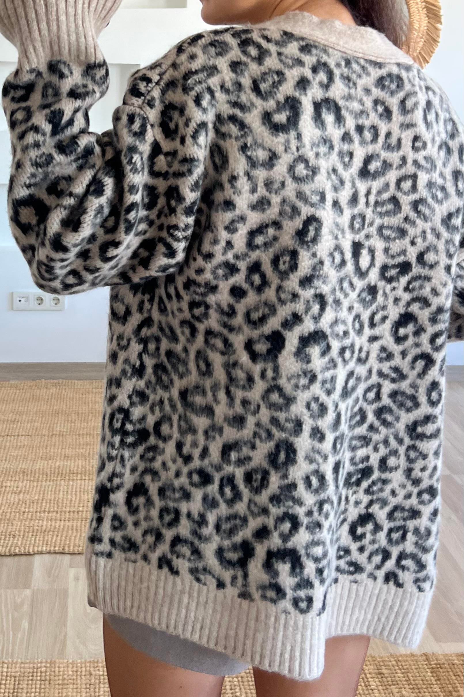 Leopar Desenli Yün Hırka uygun fiyatlarda www.butikhola.com adresinde