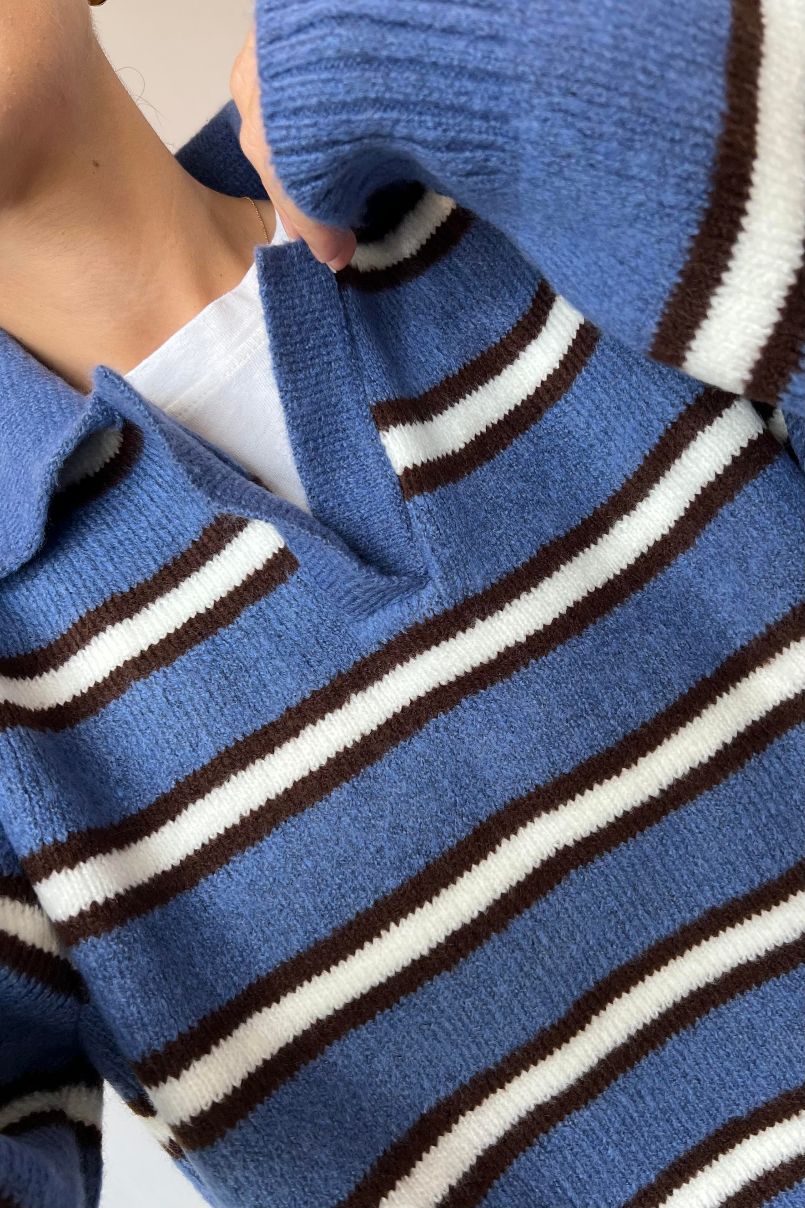 Mavi Kahve Çizgili Polo Yaka Kazak uygun fiyatlarda www.butikhola.com adresinde