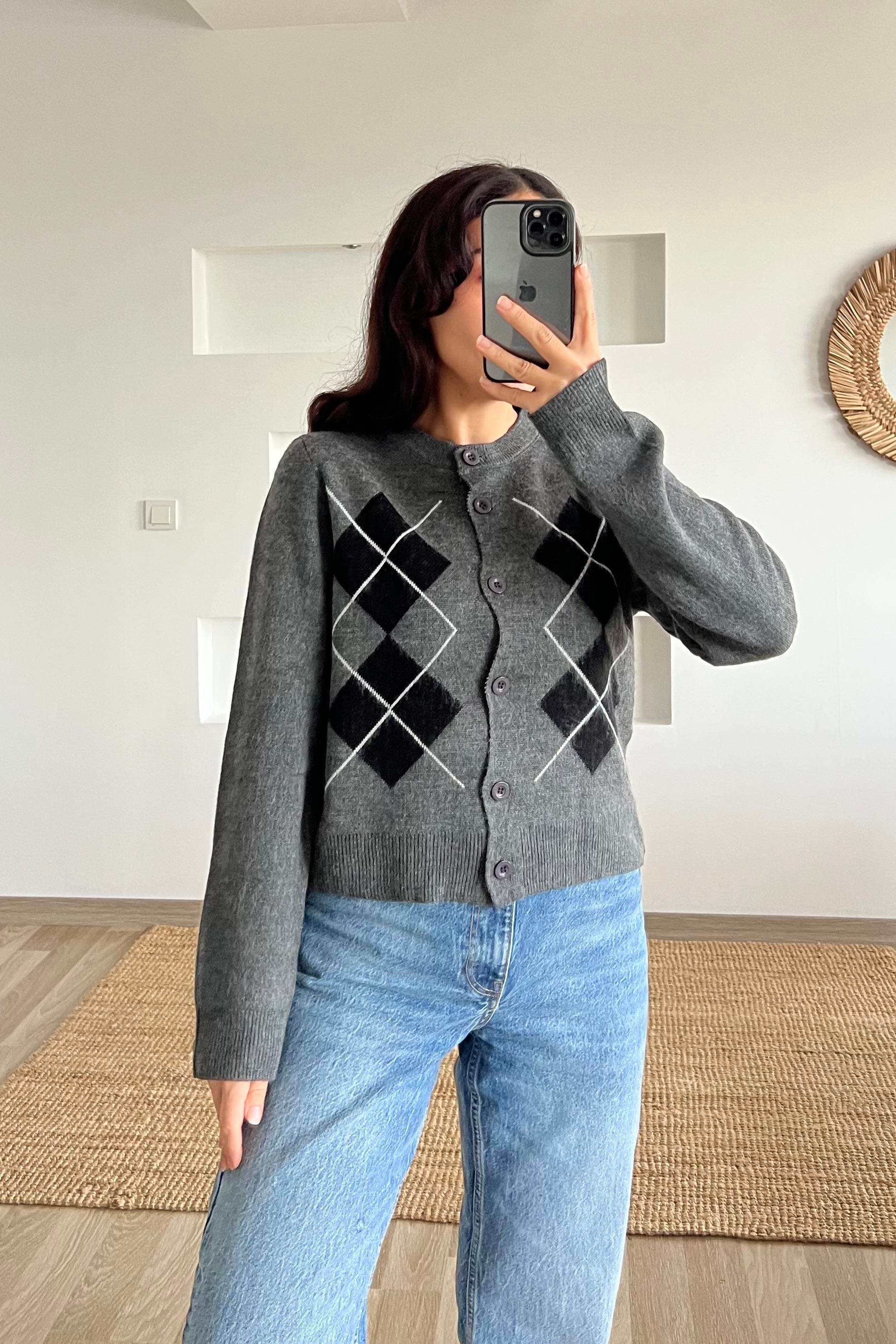 Md Antrasit Soft Touch Baklava Desenli Hırka uygun fiyatlarda www.butikhola.com adresinde