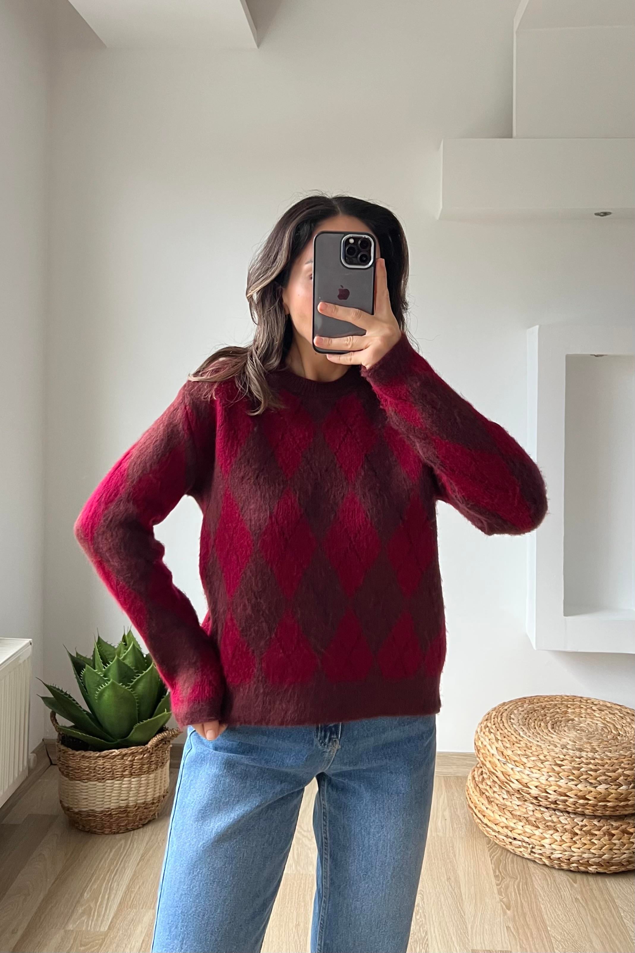 Md Bordo Baklava Desenli Yumoş Kazak uygun fiyatlarda www.butikhola.com adresinde