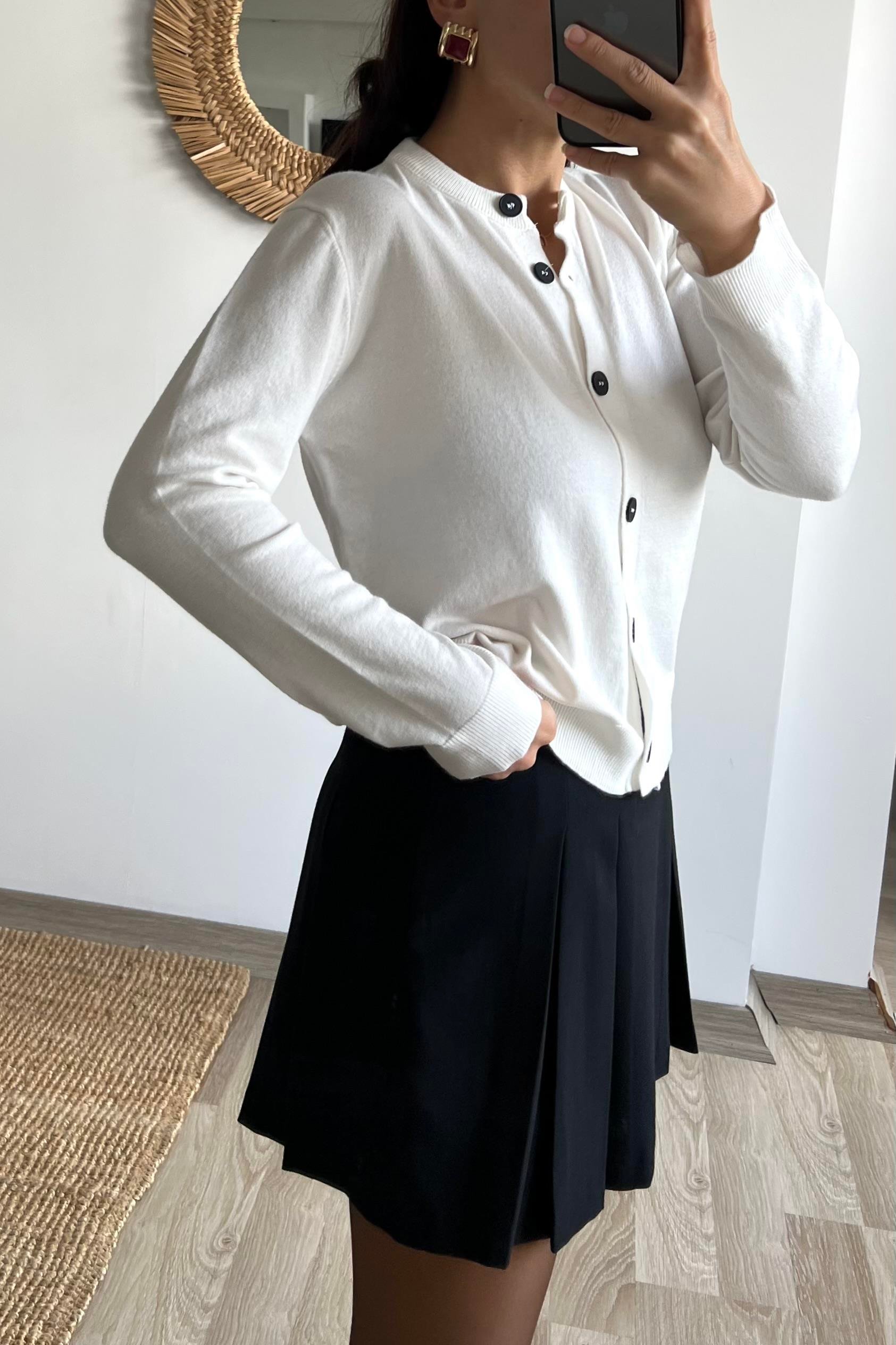Md Ekru Yumuşak Dokulu Hırka  uygun fiyatlarda www.butikhola.com adresinde