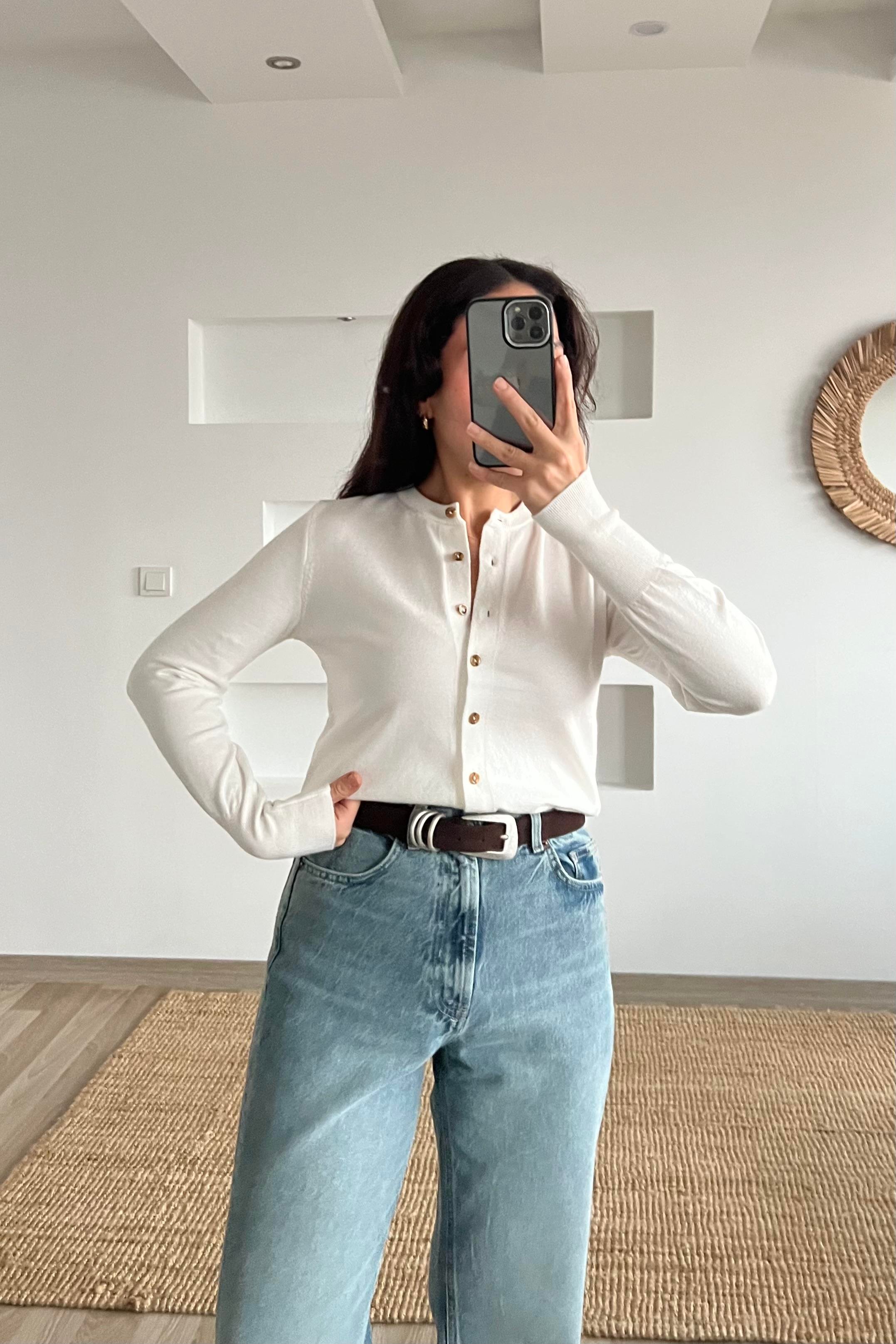 Md Ekru Yumuşak Dokulu Hırka uygun fiyatlarda www.butikhola.com adresinde
