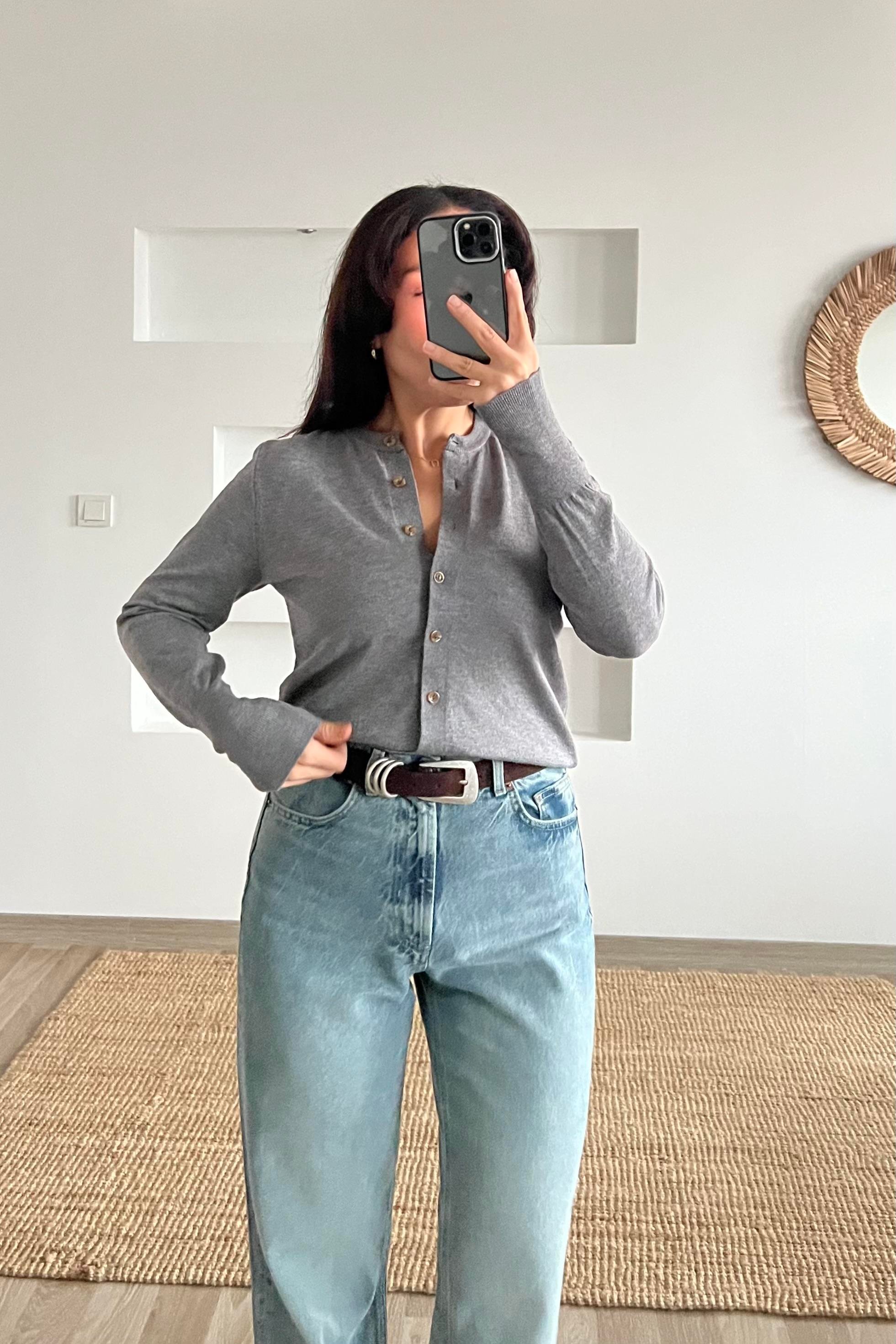 Md Gri Yumuşak Dokulu Hırka uygun fiyatlarda www.butikhola.com adresinde