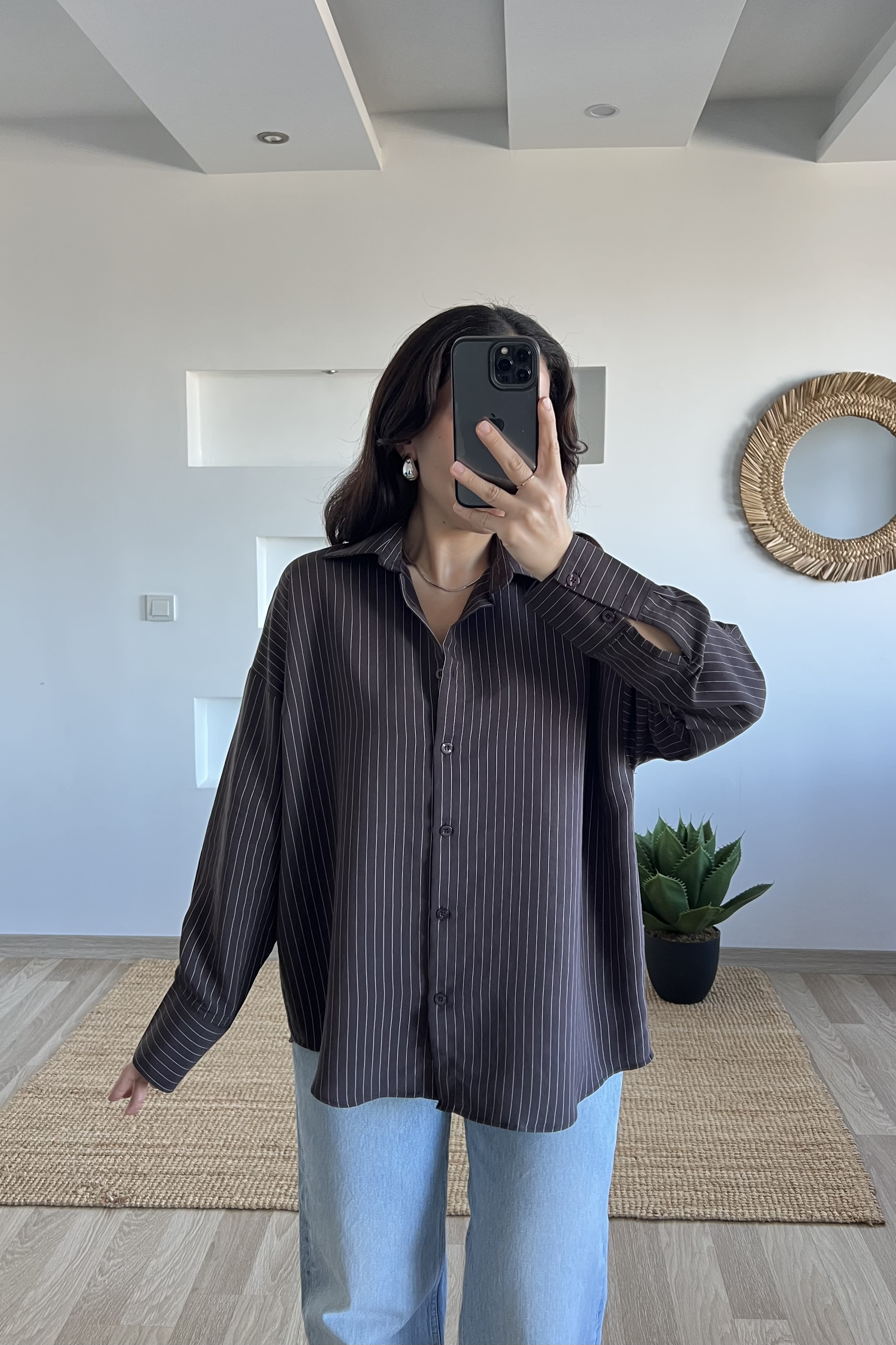 Md Kahverengi %100 Pamuk Çizgili Gömlek uygun fiyatlarda www.butikhola.com adresinde