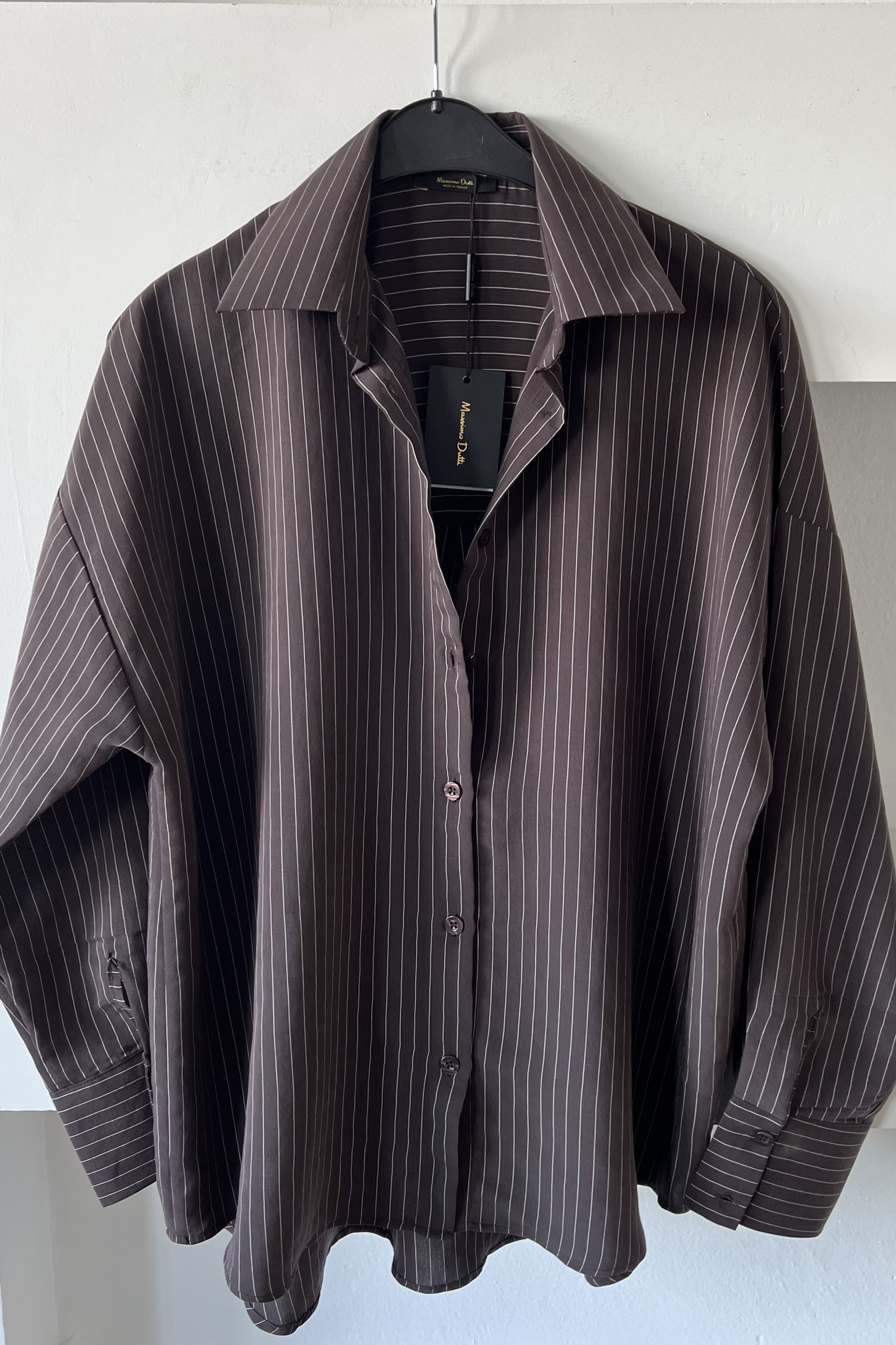 Md Kahverengi %100 Pamuk Çizgili Gömlek uygun fiyatlarda www.butikhola.com adresinde